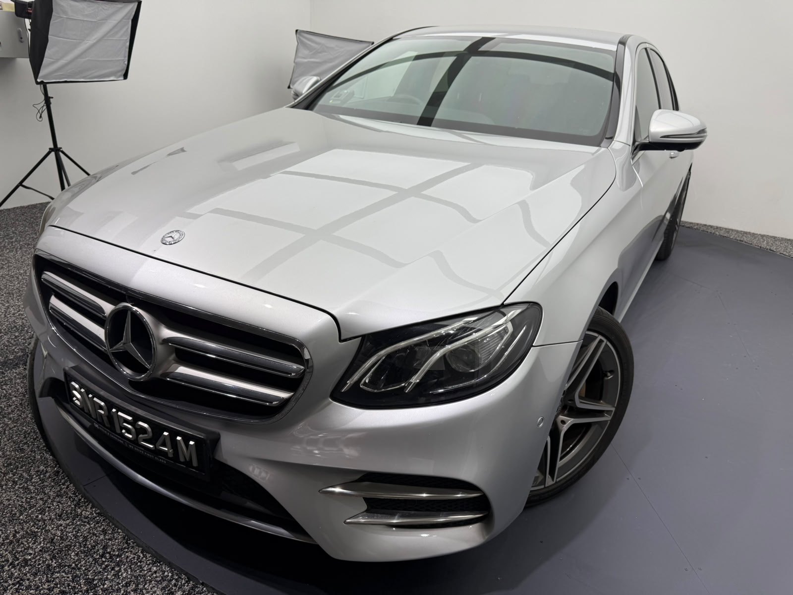2016 Mercedes-Benz E200, photo 2