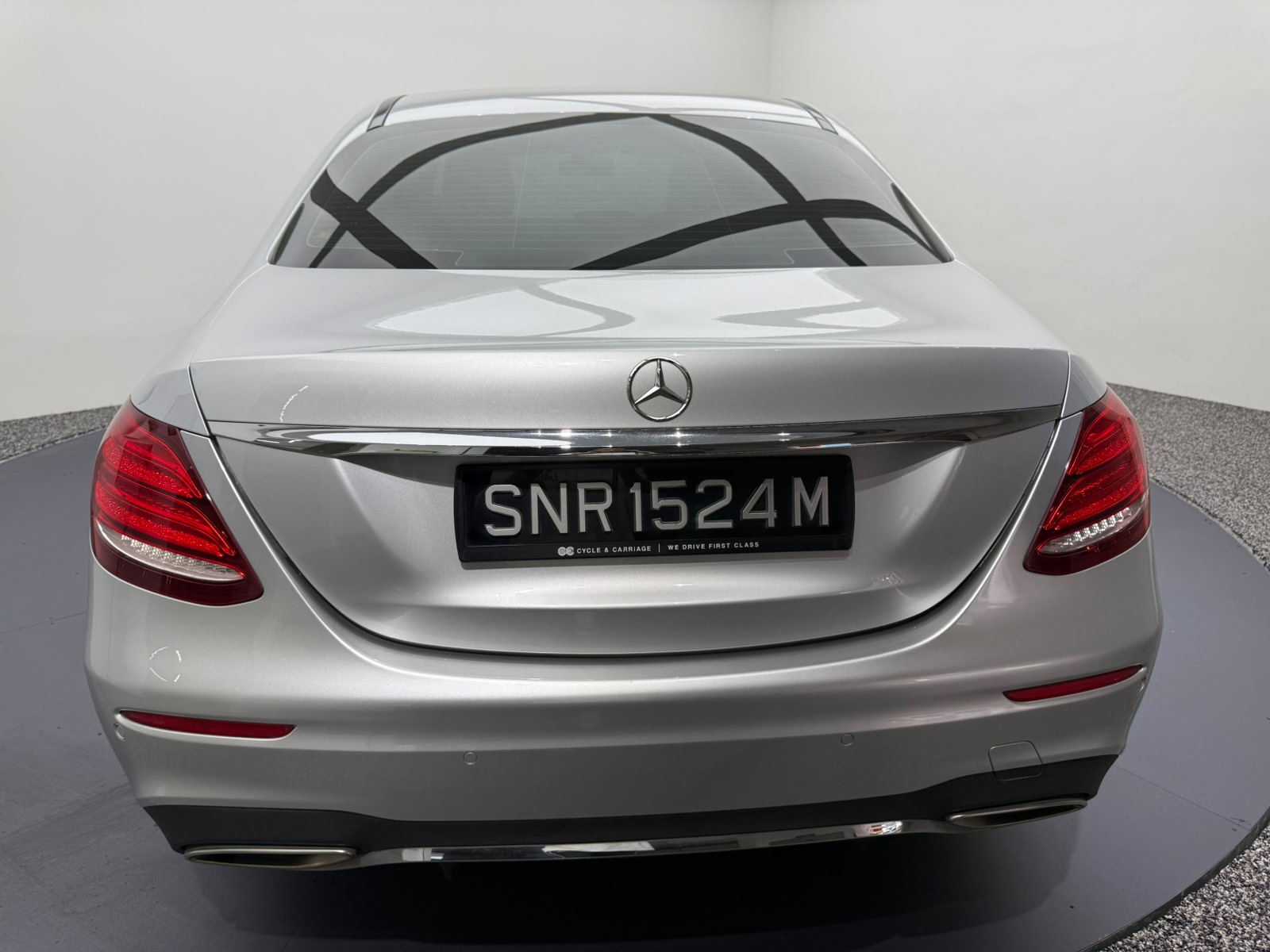2016 Mercedes-Benz E200, photo 5