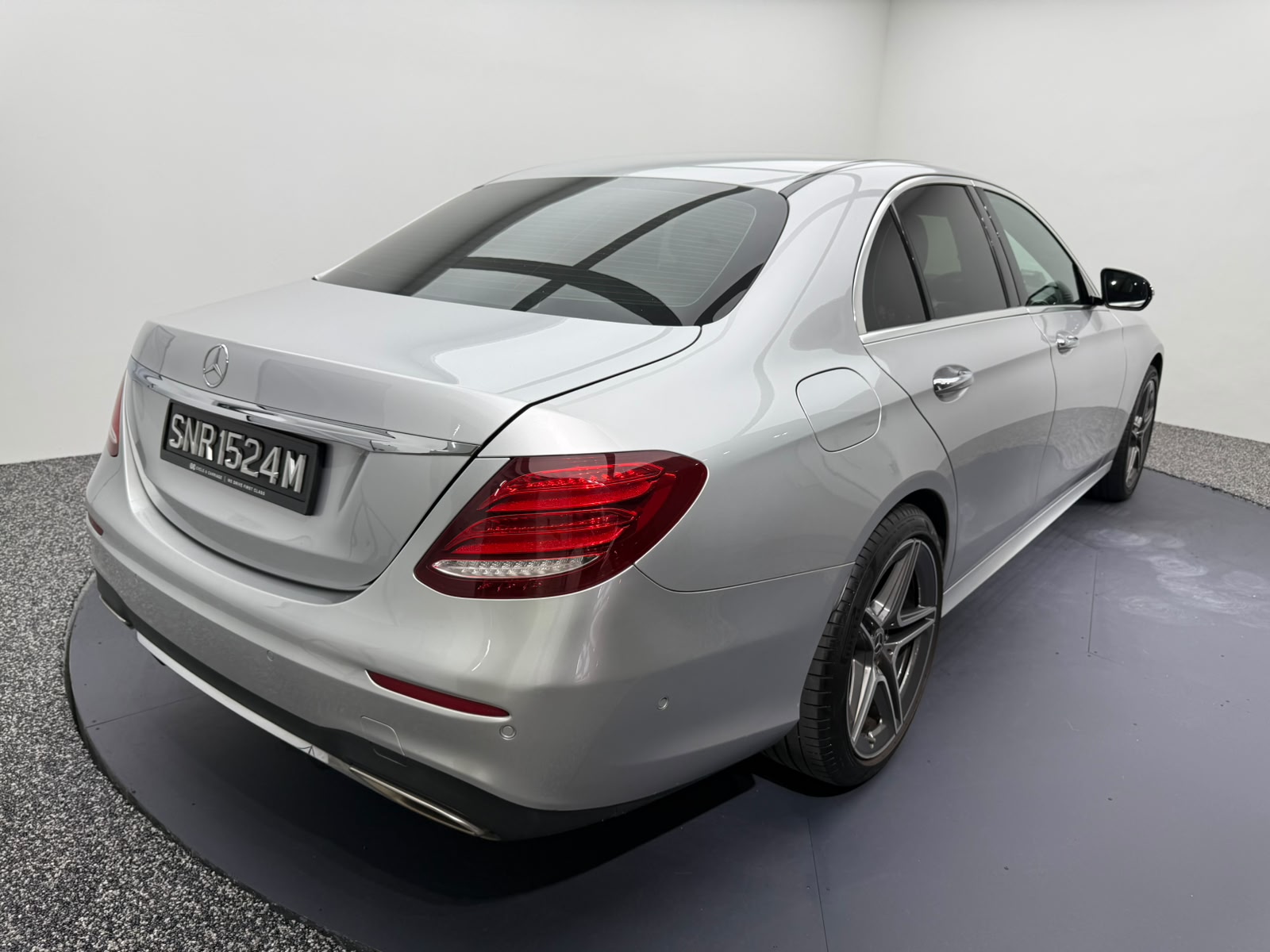 2016 Mercedes-Benz E200, photo 6
