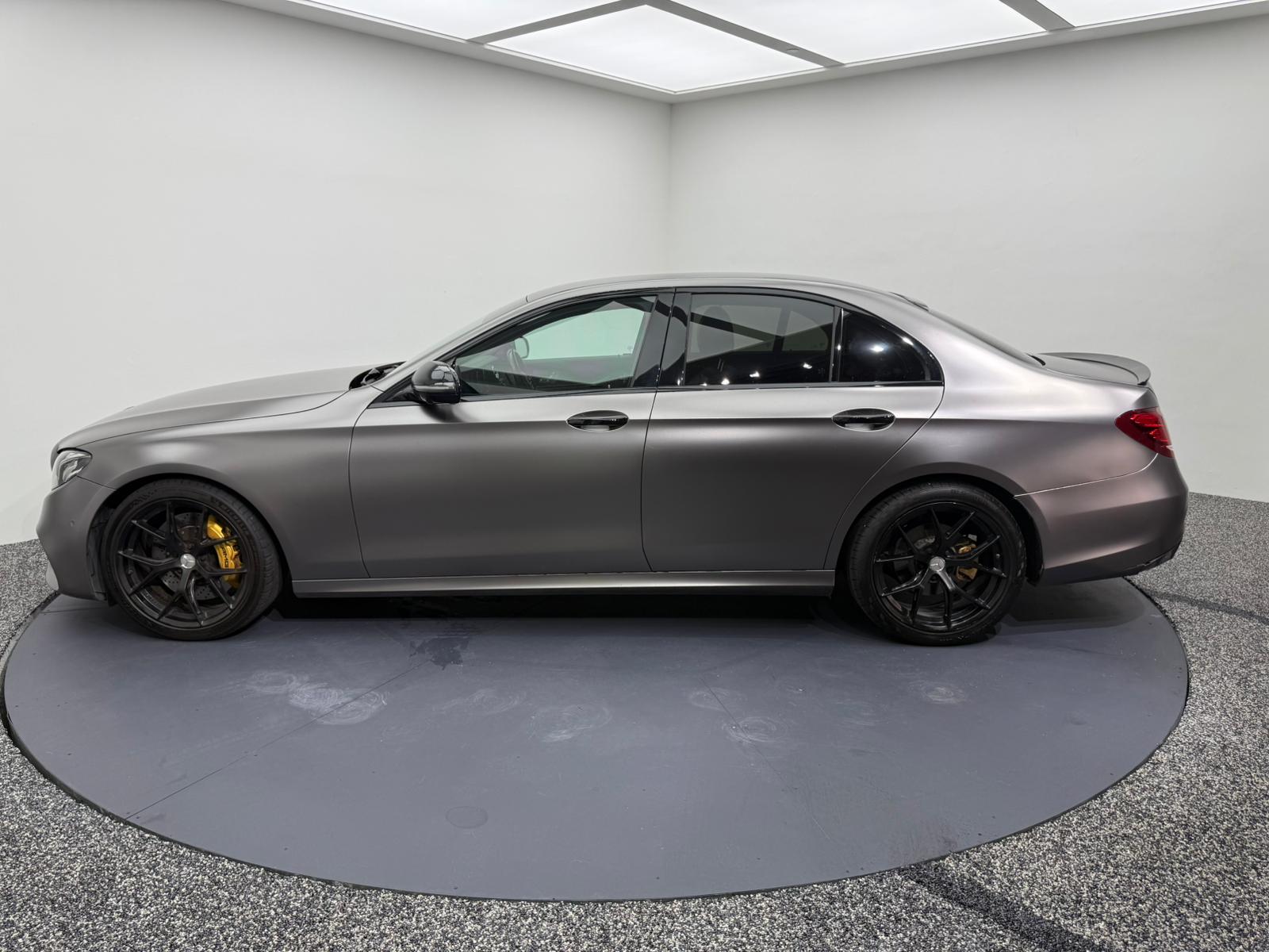 2016 Mercedes-Benz E200, photo 3