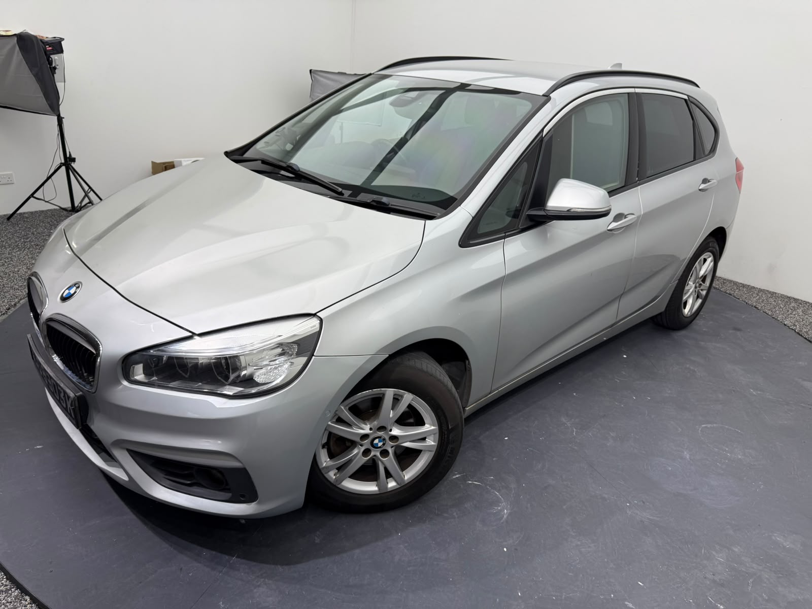 2017 BMW 216d, photo 2