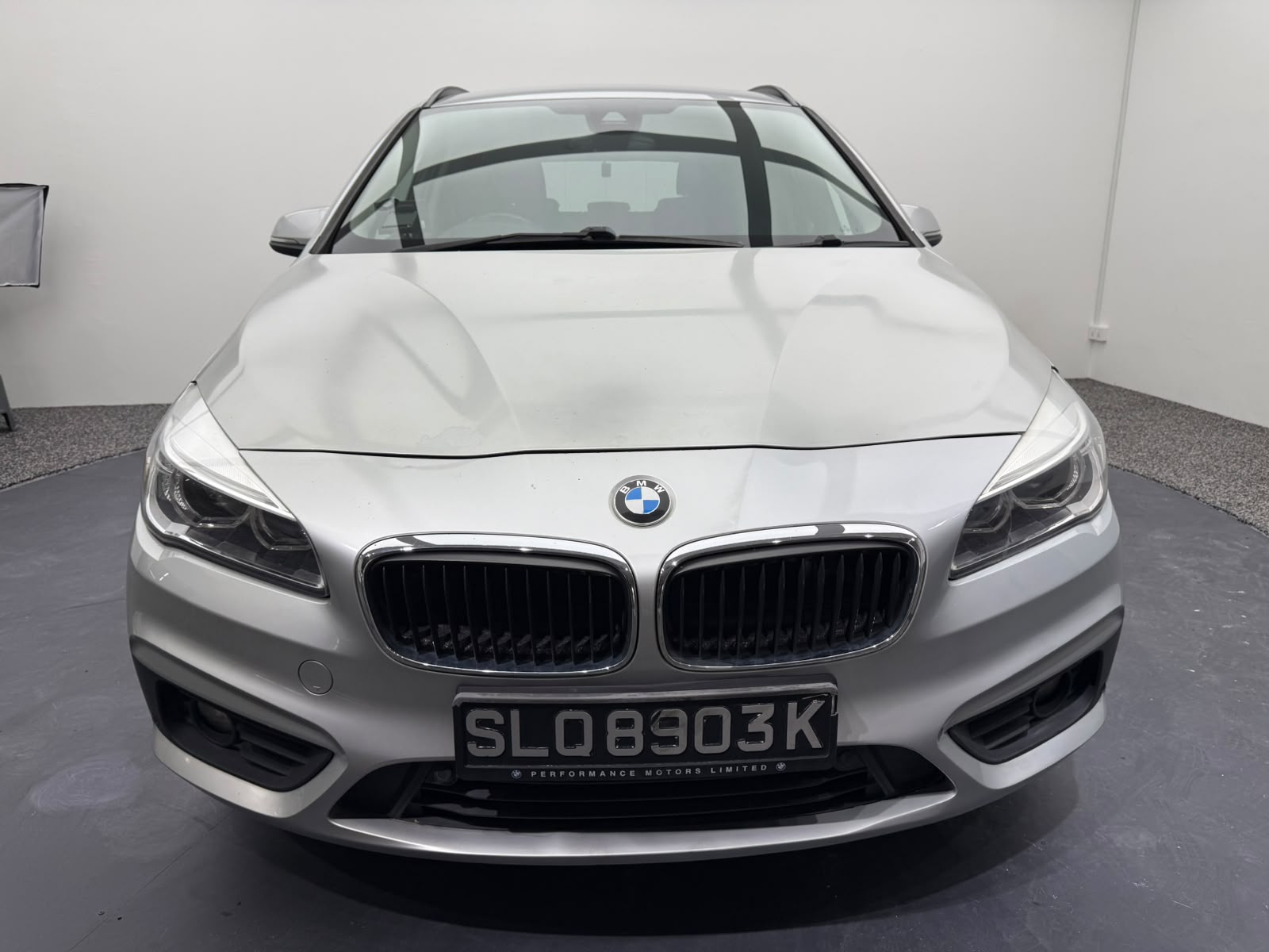 2017 BMW 216d