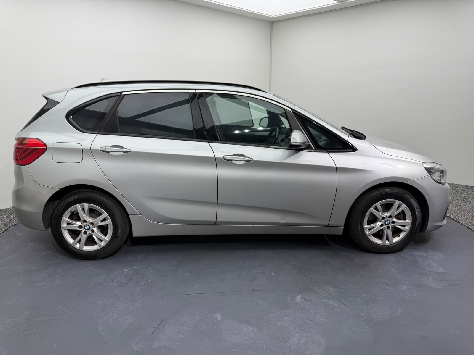 2017 BMW 216d, photo 7