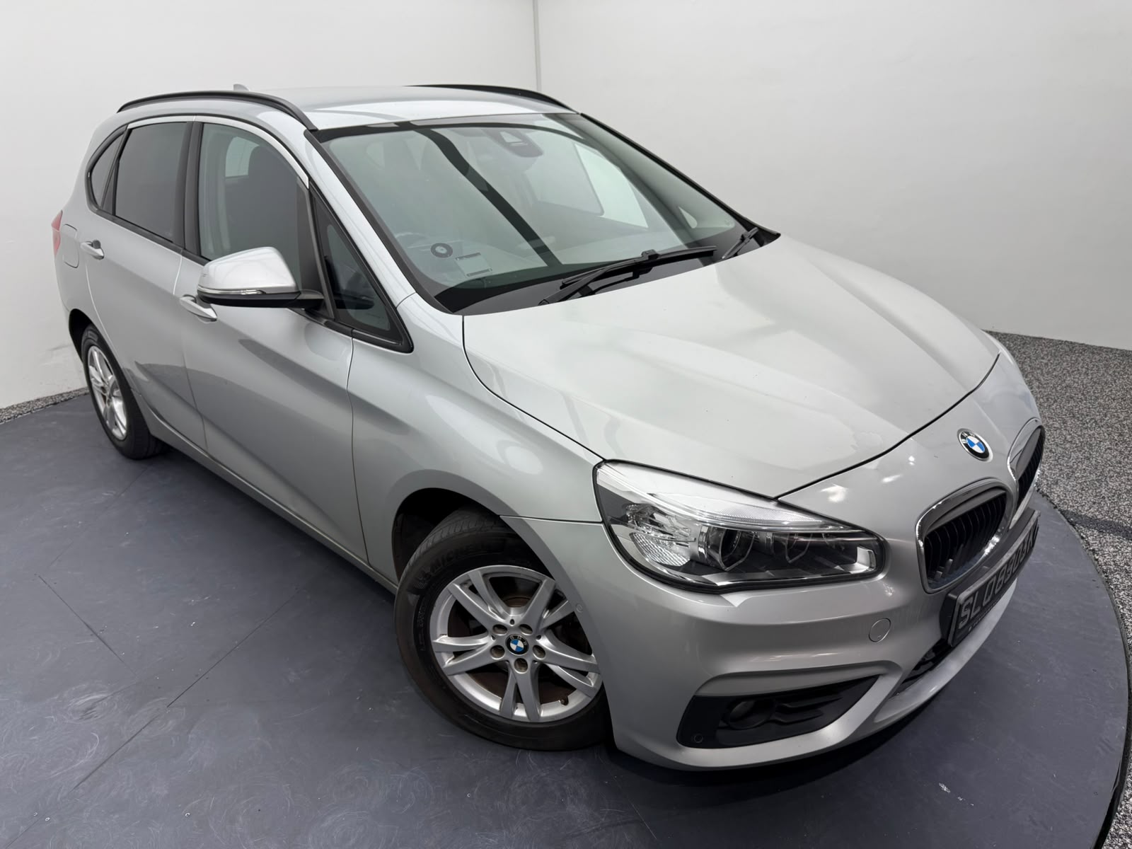2017 BMW 216d, photo 8