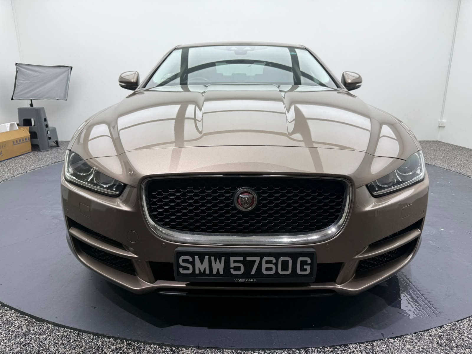 2016 Jaguar XE