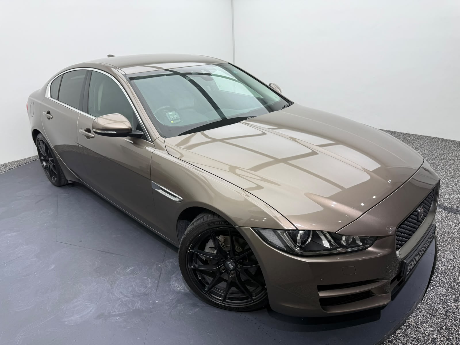 2016 Jaguar XE, photo 8