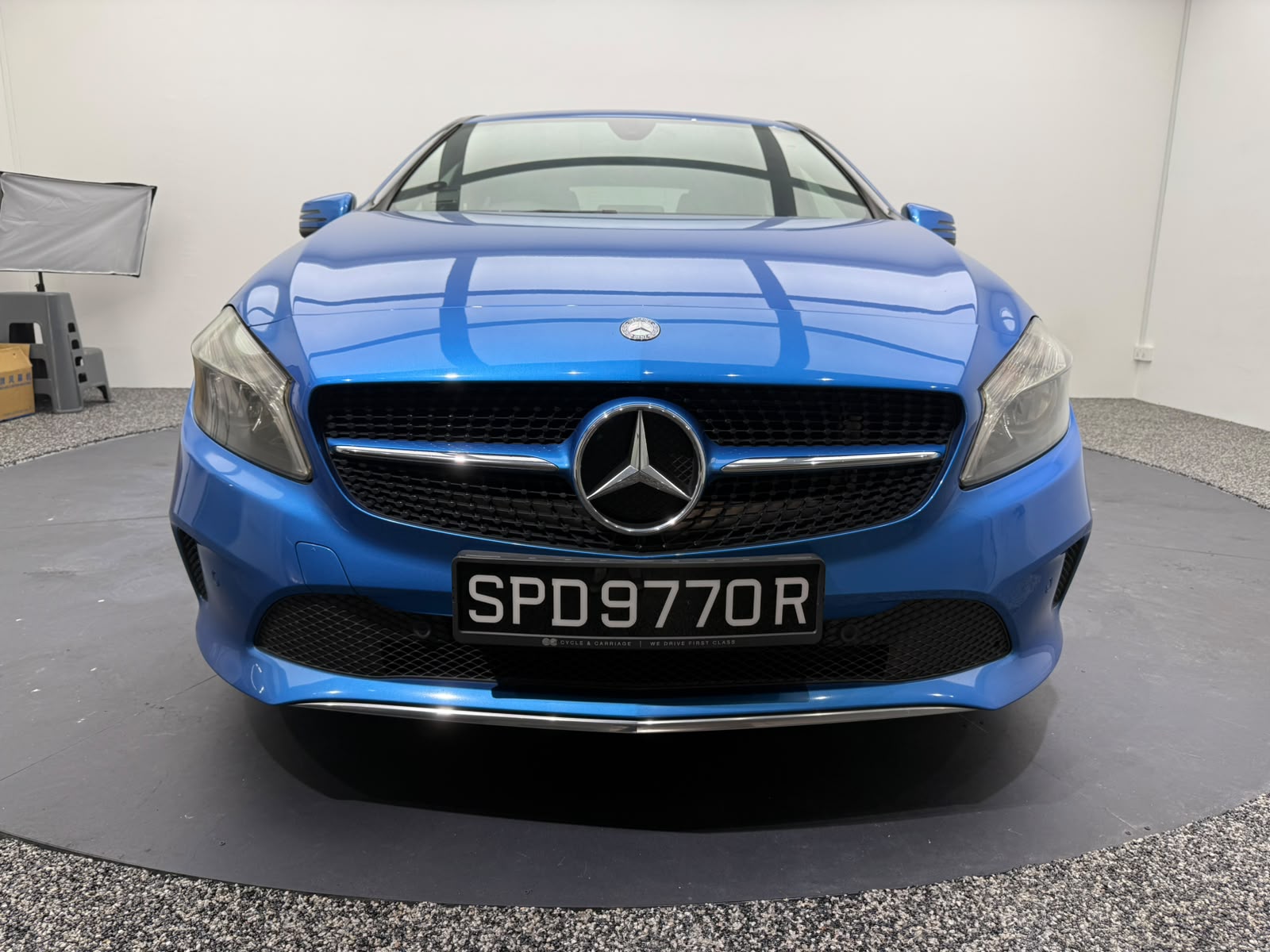 2016 Mercedes-Benz A180