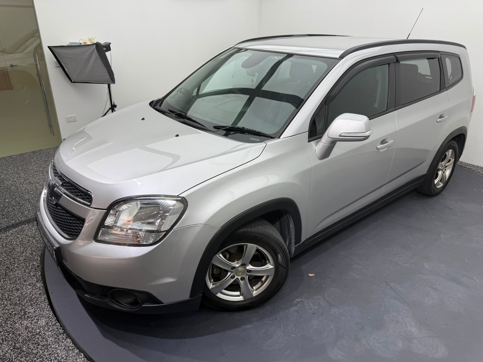 2016 Chevrolet Orlando, photo 2
