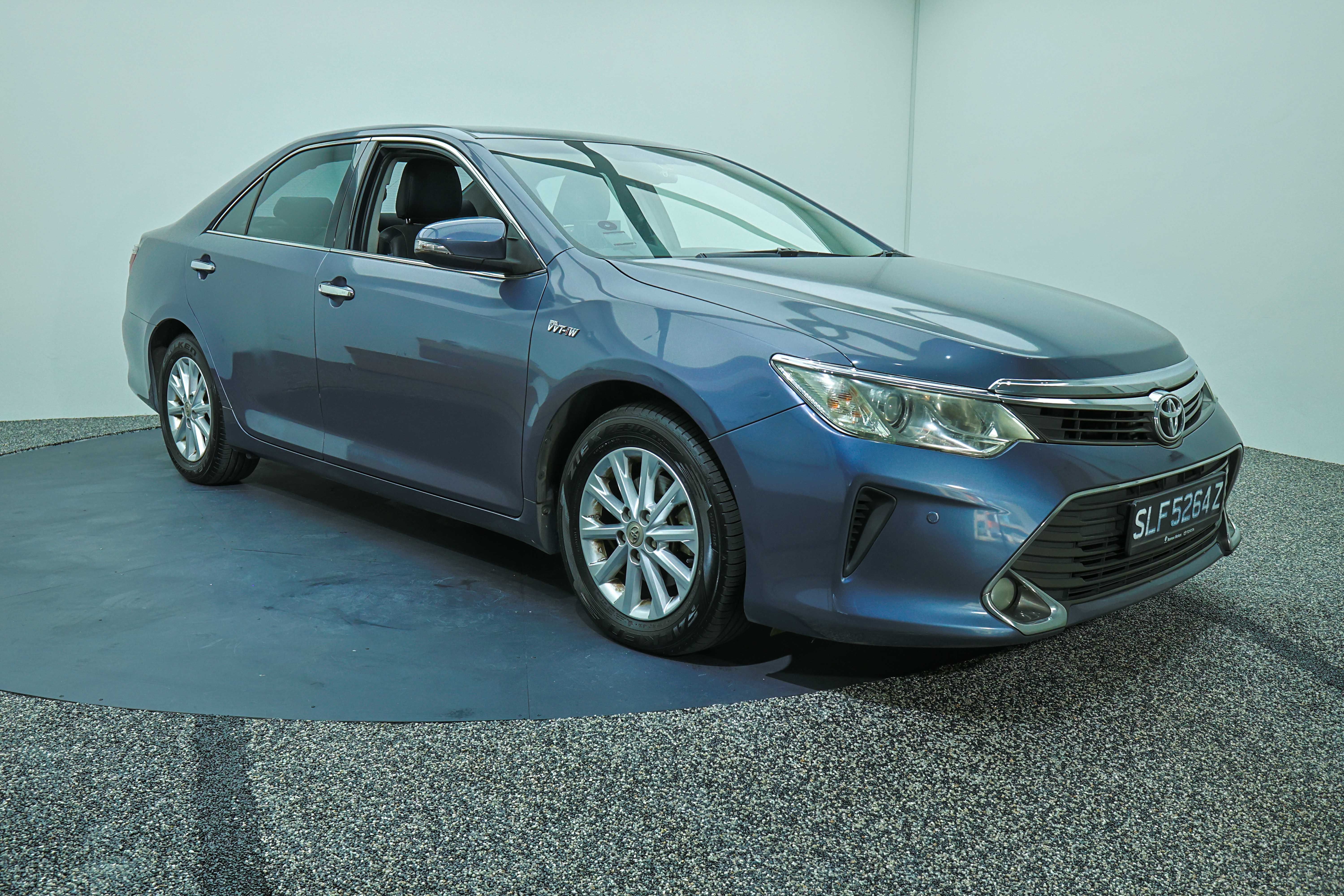 2016 Toyota Camry, photo 5