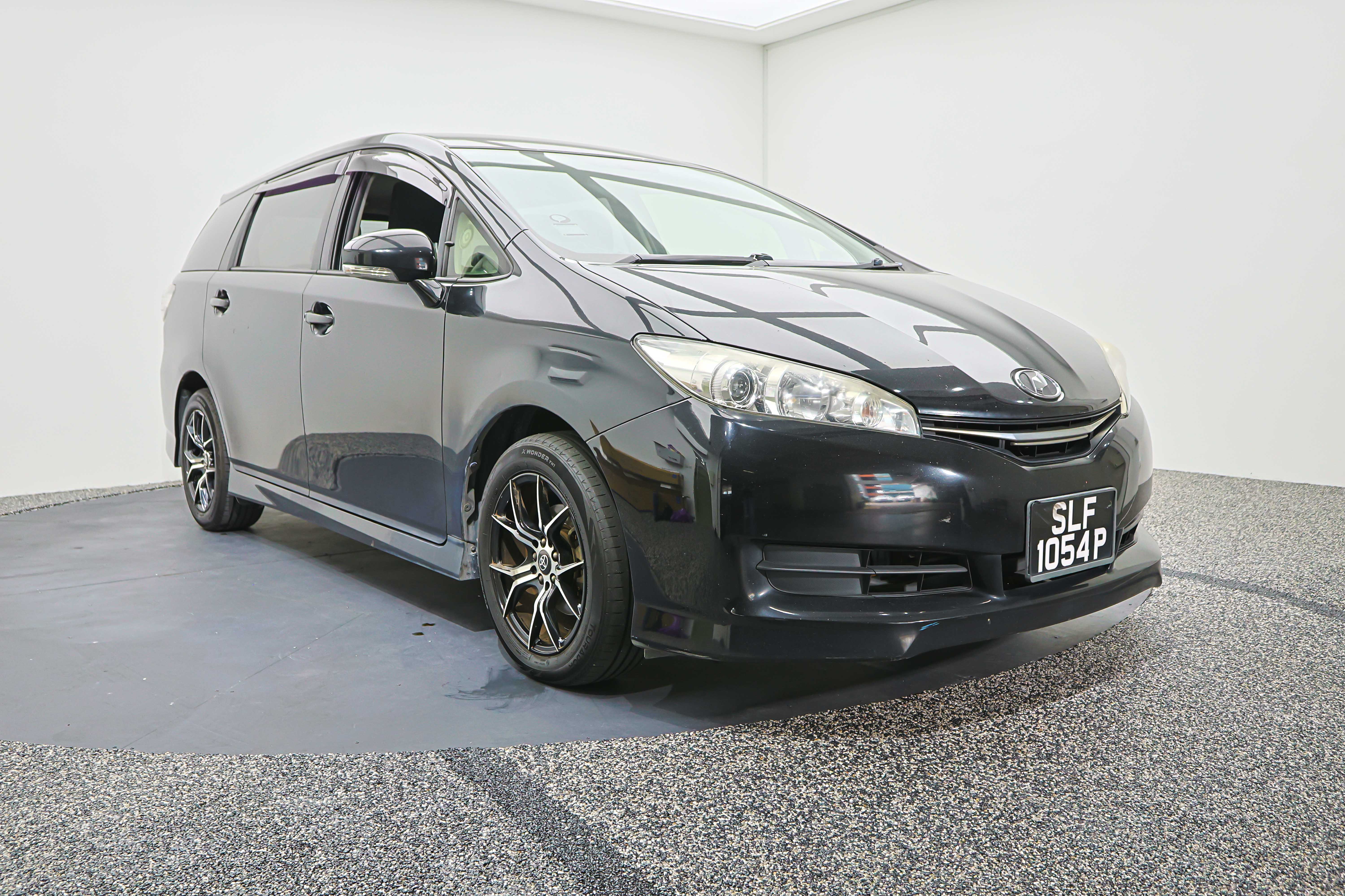2016 Toyota Wish, photo 3