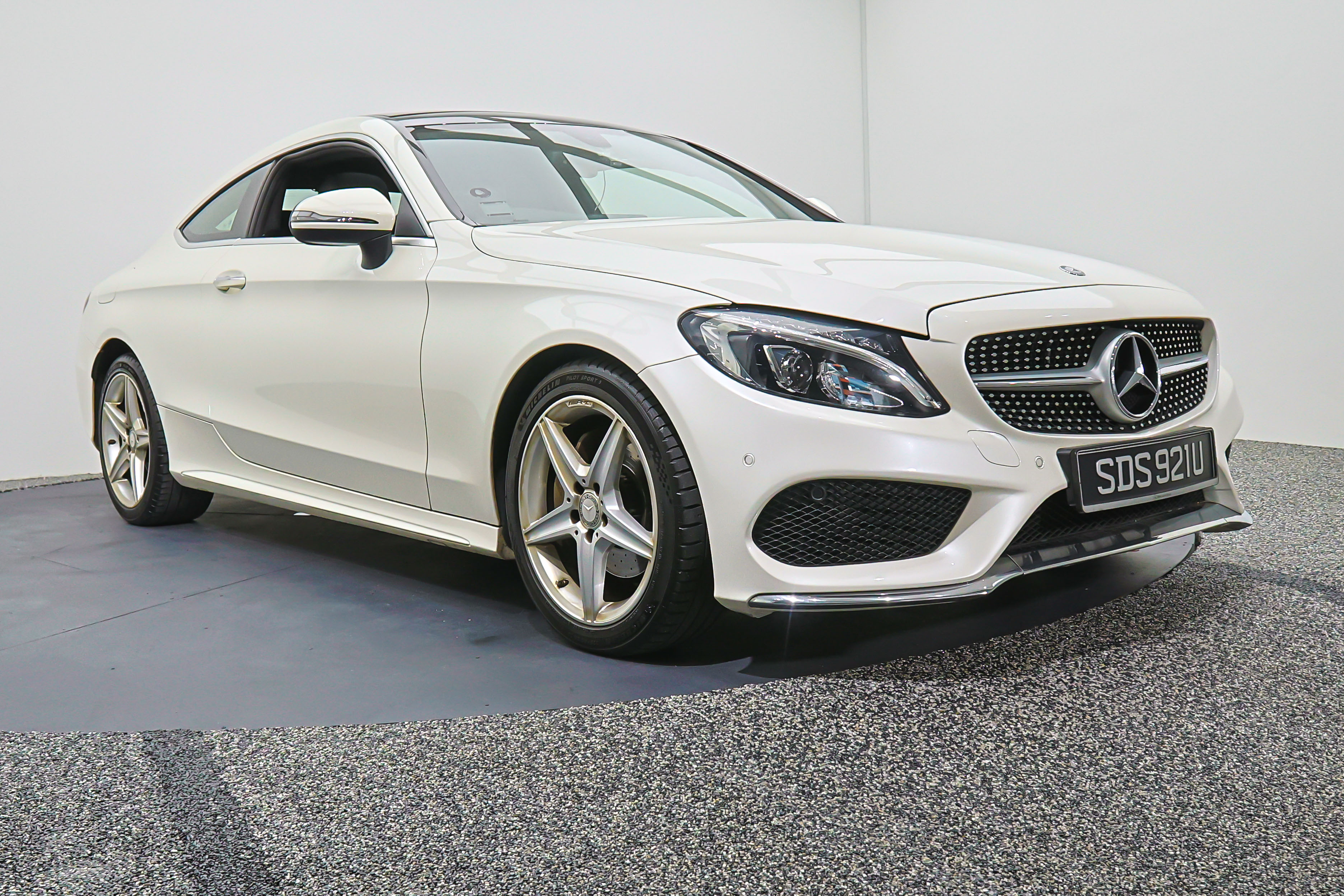 2015 Mercedes-Benz C200 Coupe, photo 8