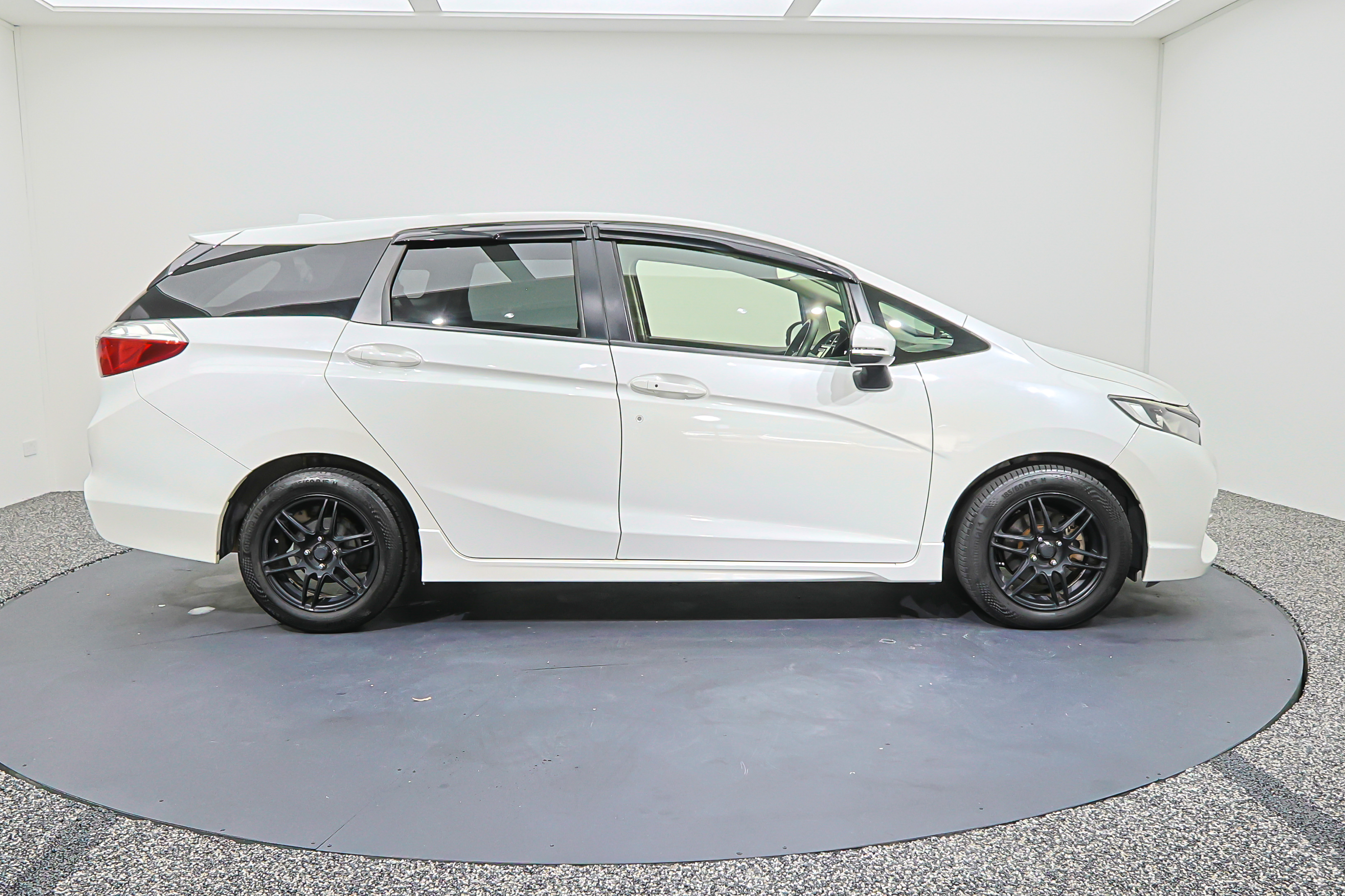 2016 Honda Shuttle, photo 4