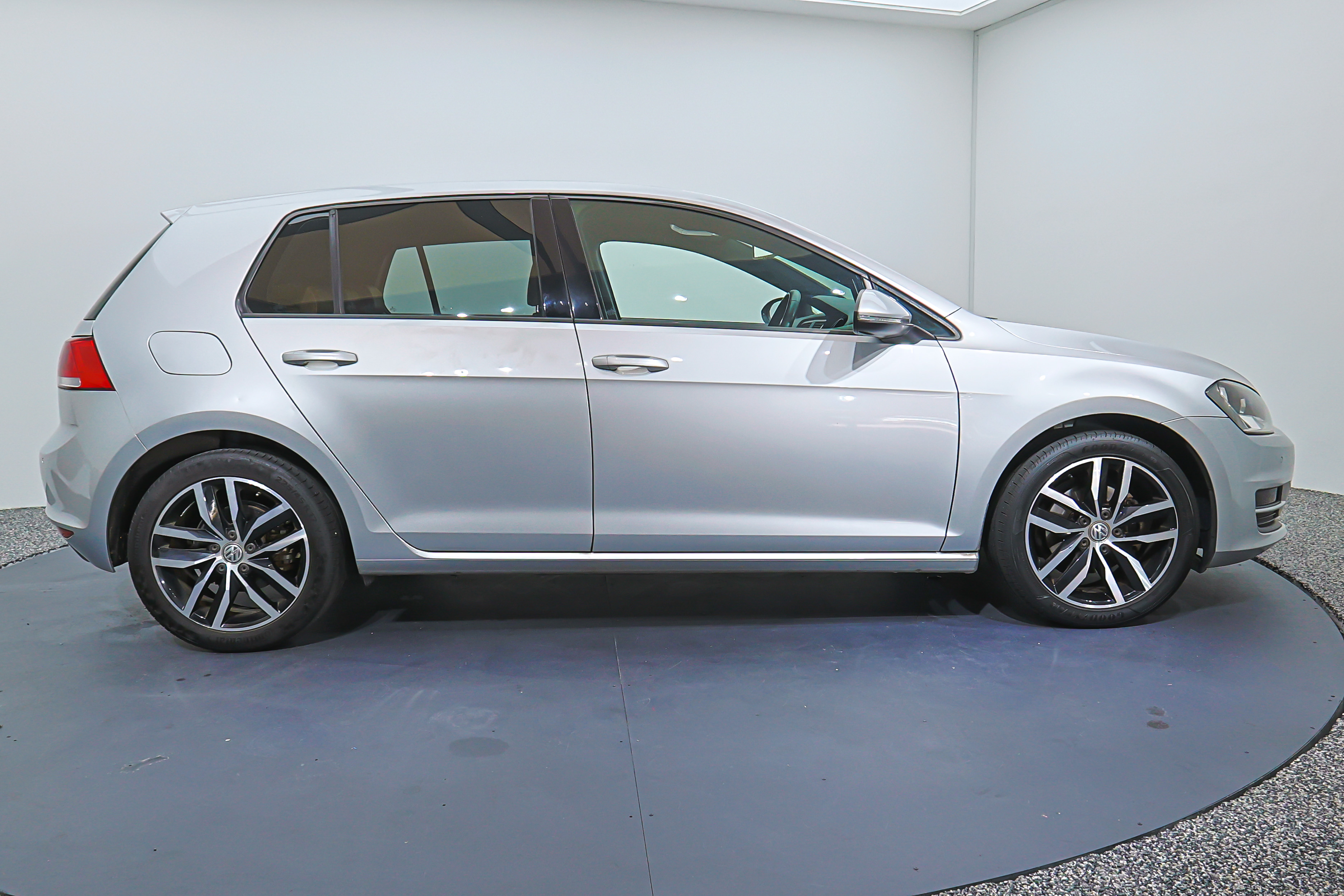 2015 Volkswagen Golf, photo 4