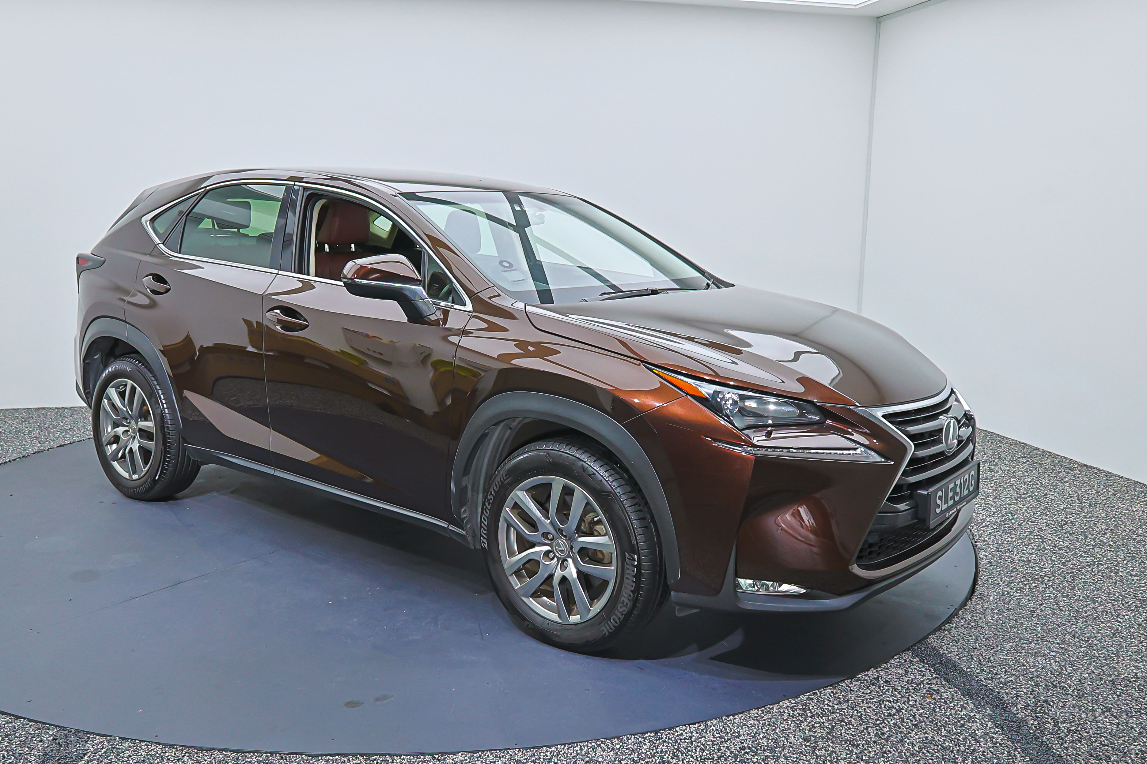 2016 Lexus NX200T, photo 5