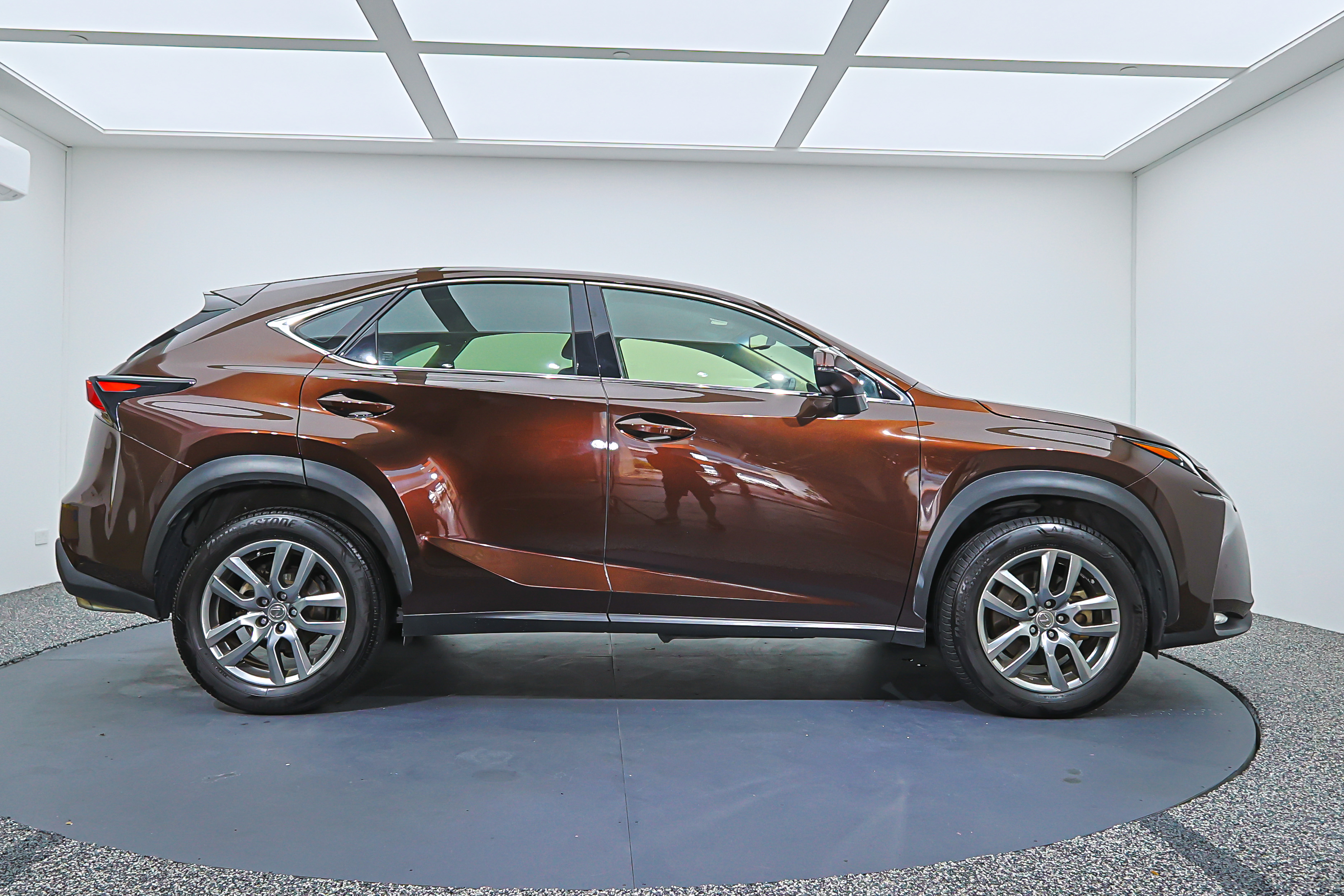 2016 Lexus NX200T, photo 6