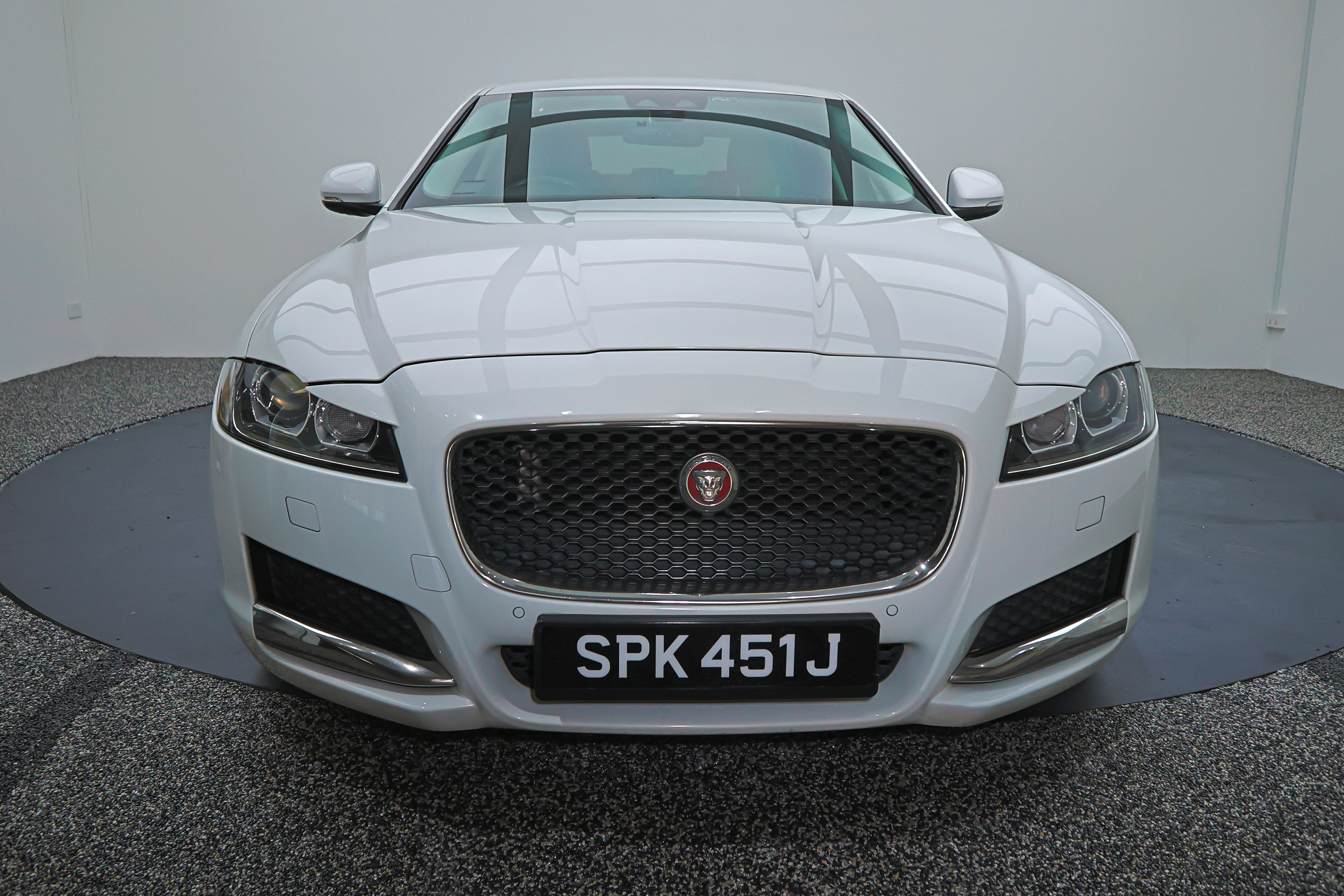 2016 Jaguar XF