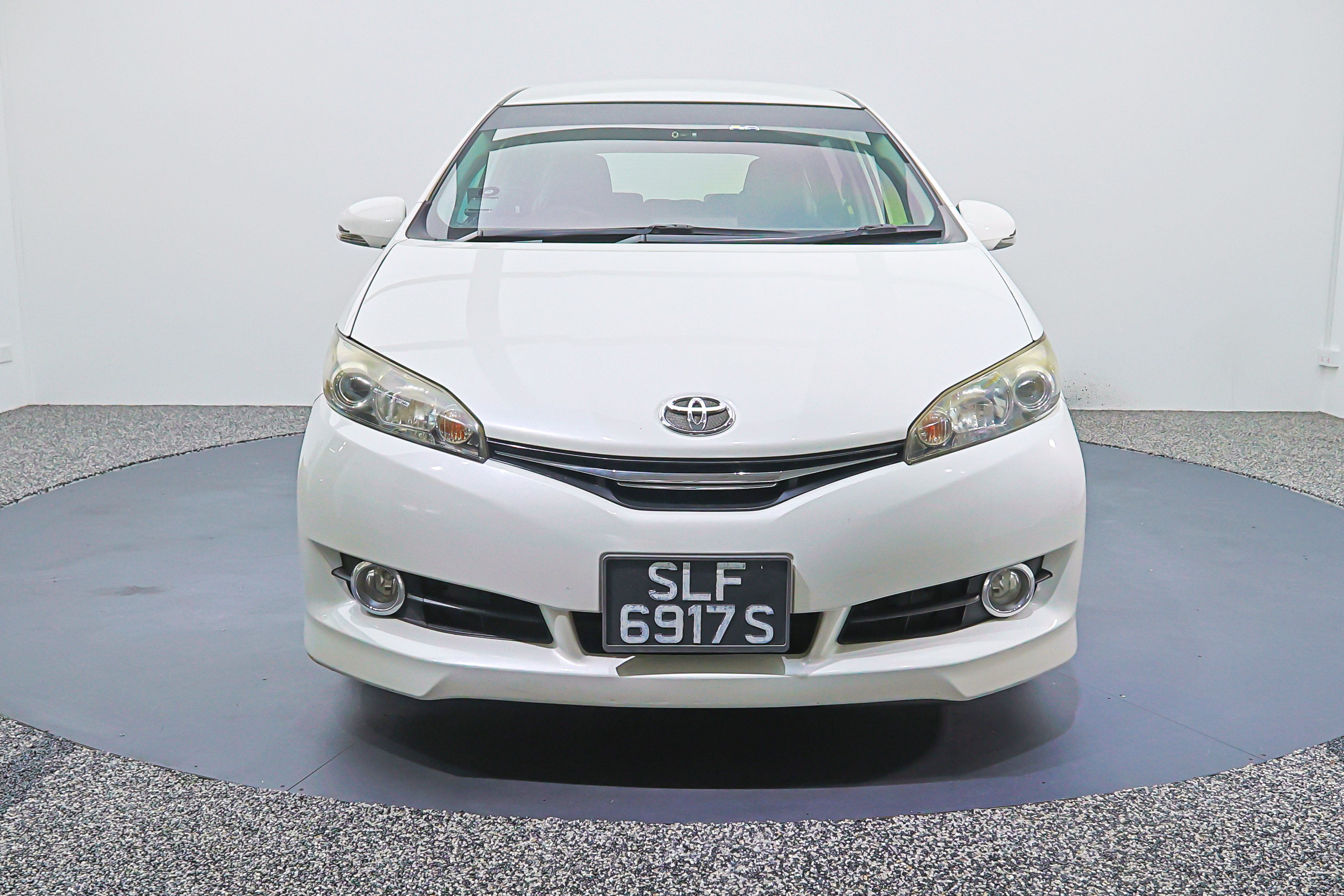 2016 Toyota Wish
