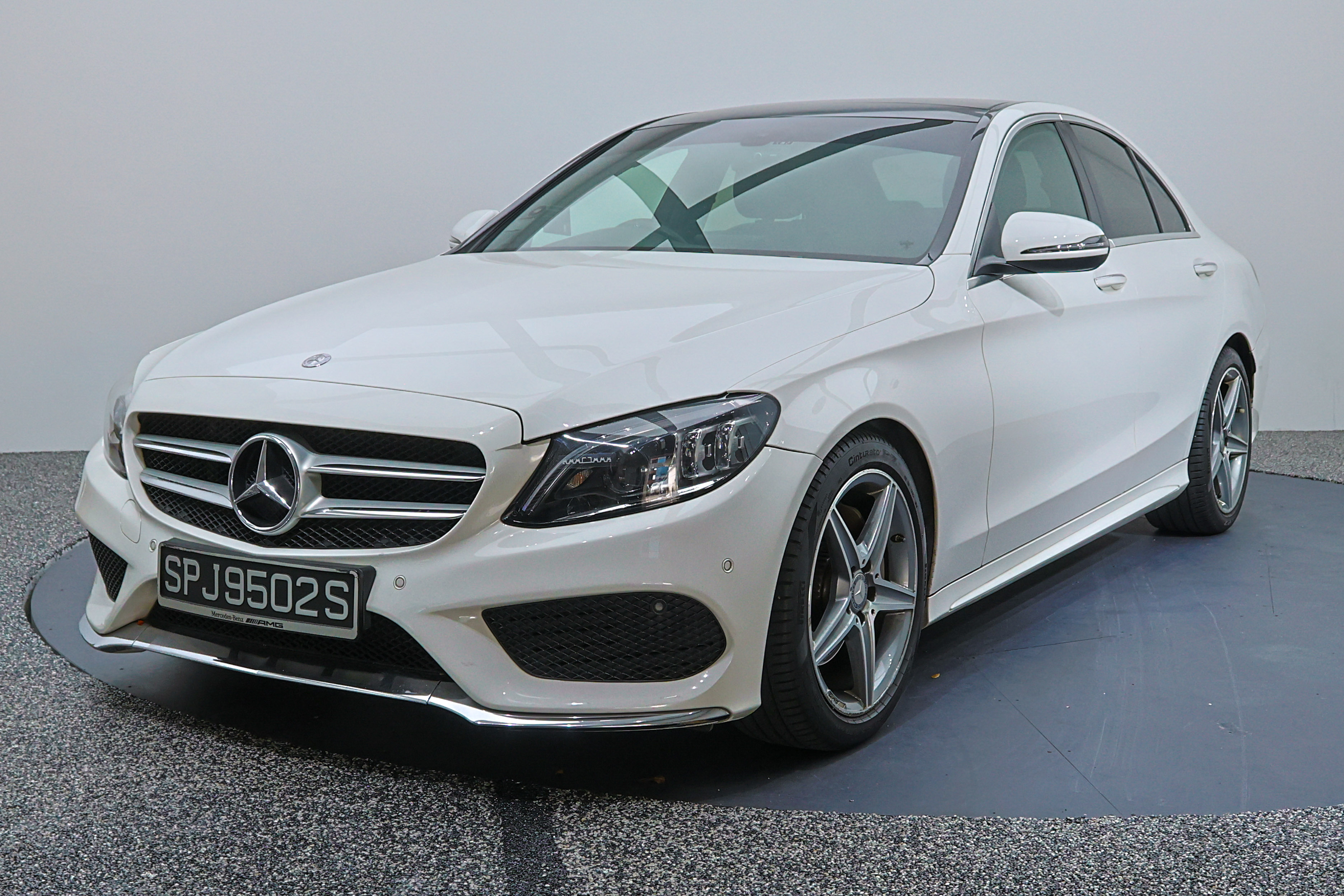 2016 Mercedes-Benz C200, photo 3