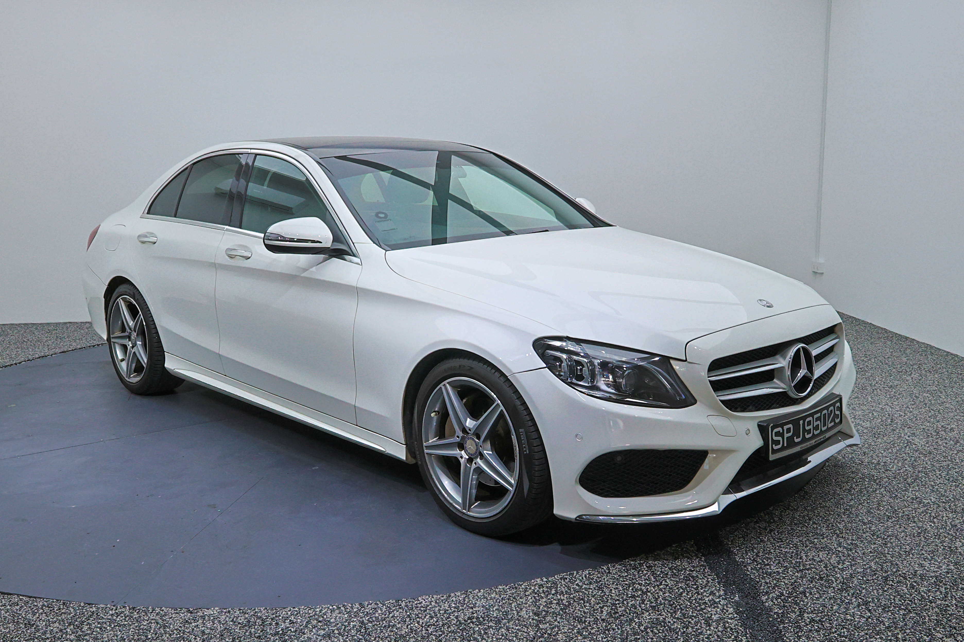 2016 Mercedes-Benz C200, photo 5