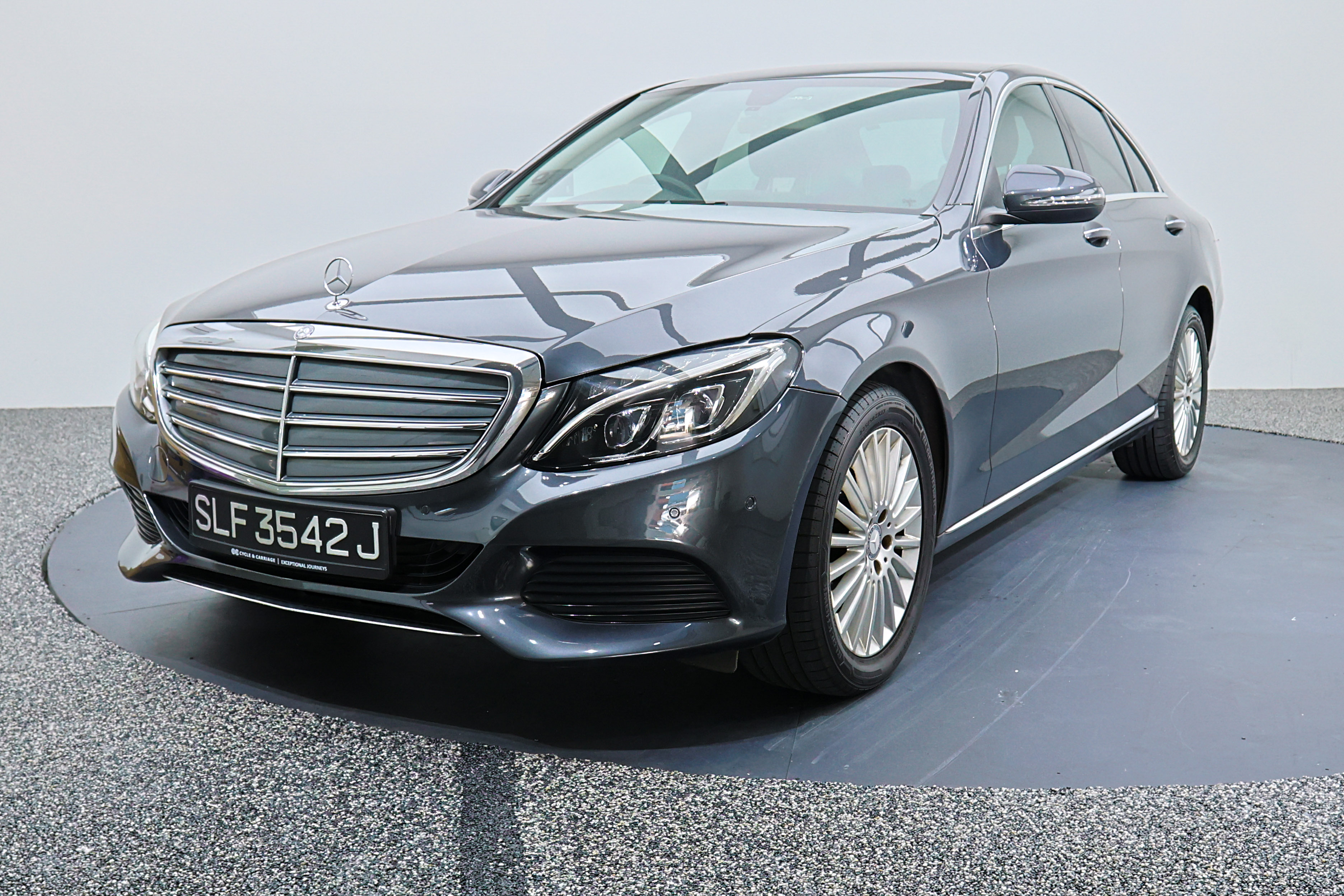 2016 Mercedes-Benz C200, photo 3