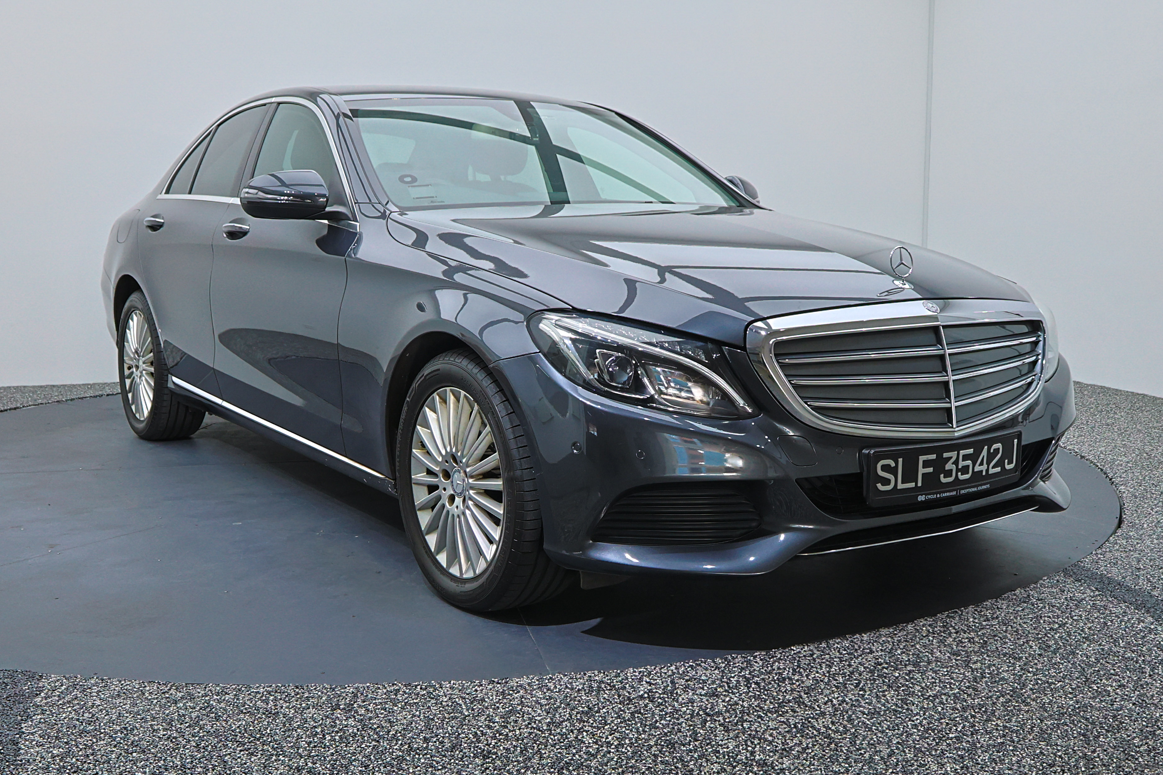 2016 Mercedes-Benz C200, photo 4