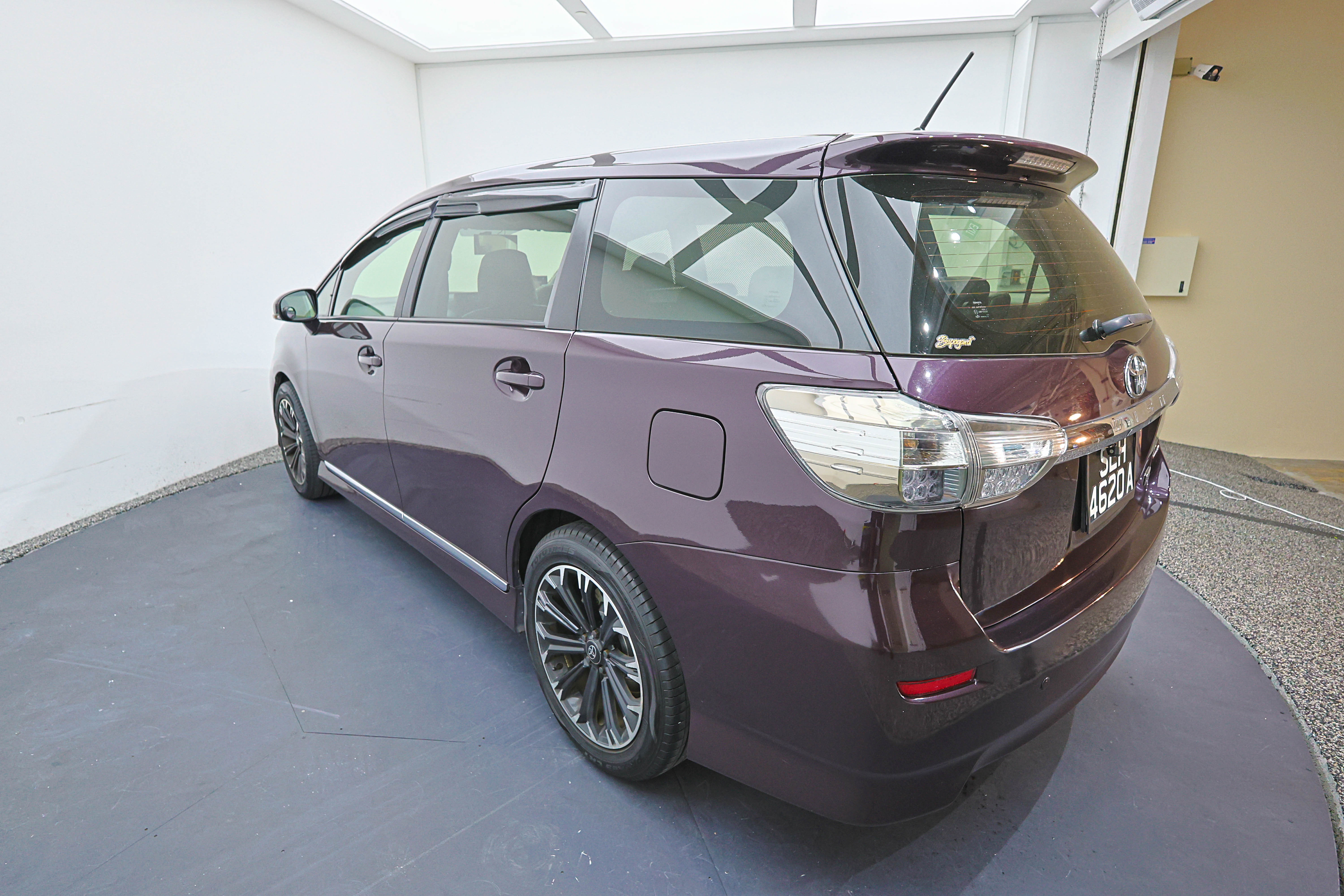 2016 Toyota Wish, photo 8