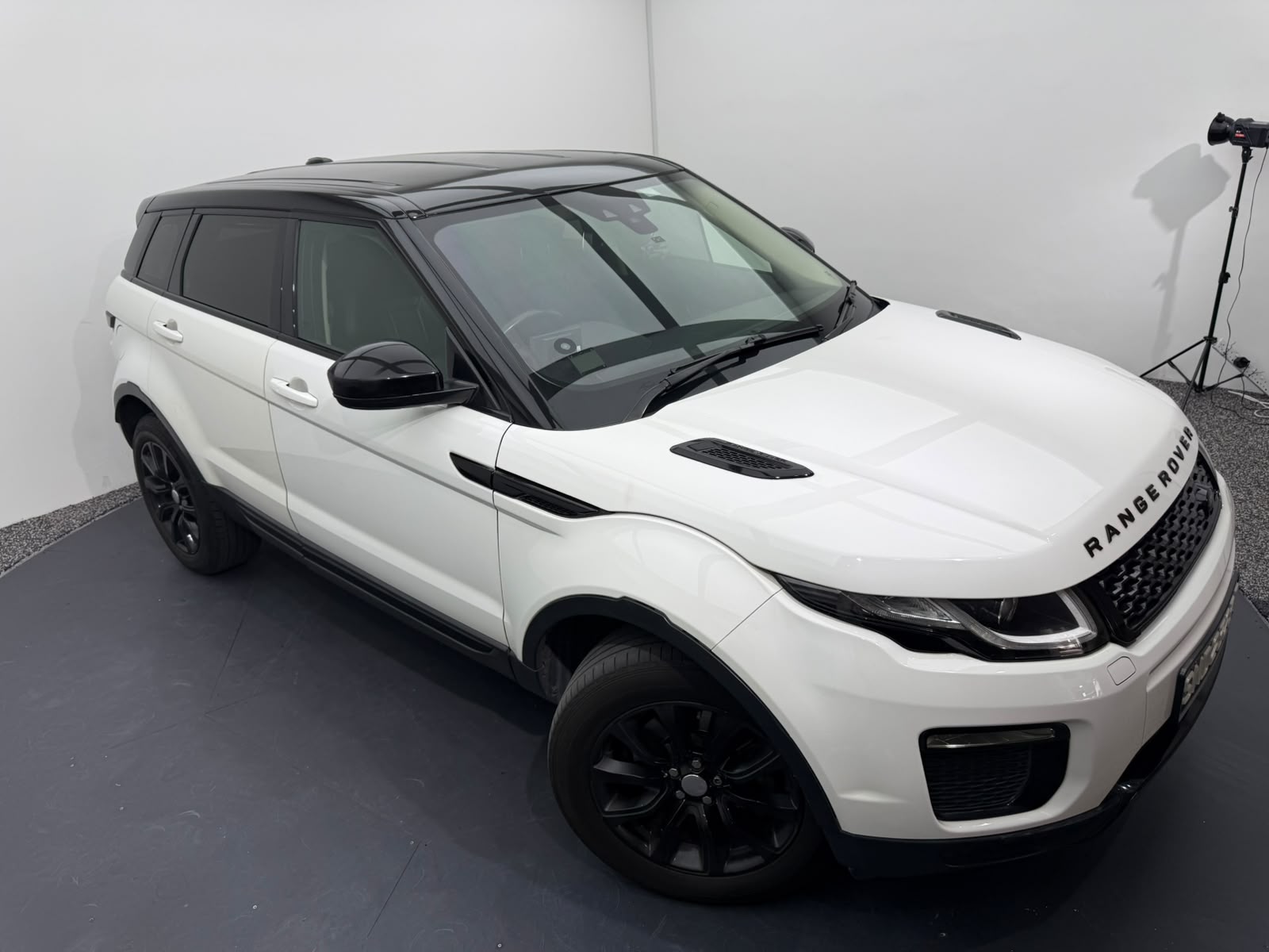 2016 Land Rover Range Rover Evoque, photo 8