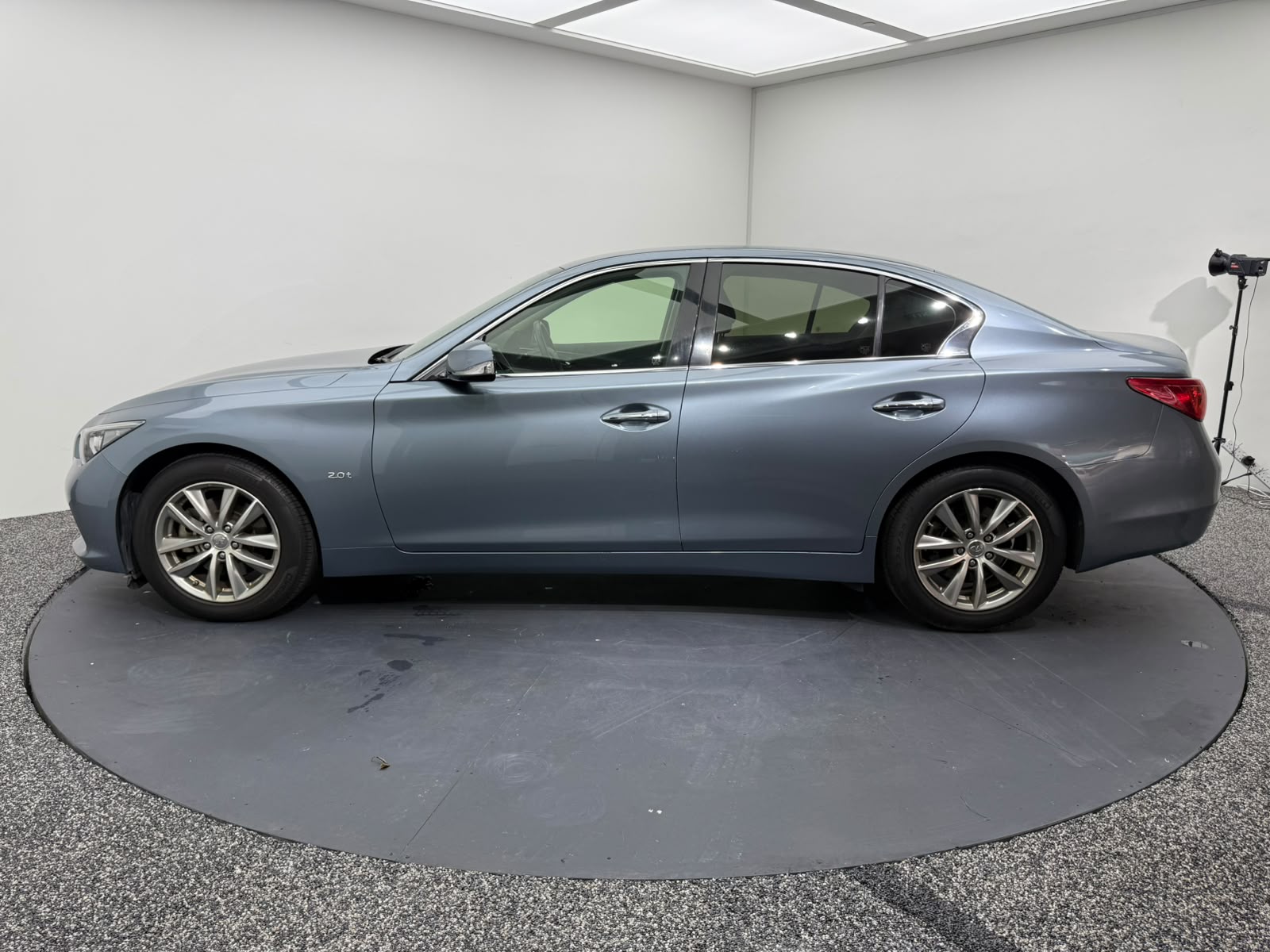 2016 Infiniti Q50, photo 3