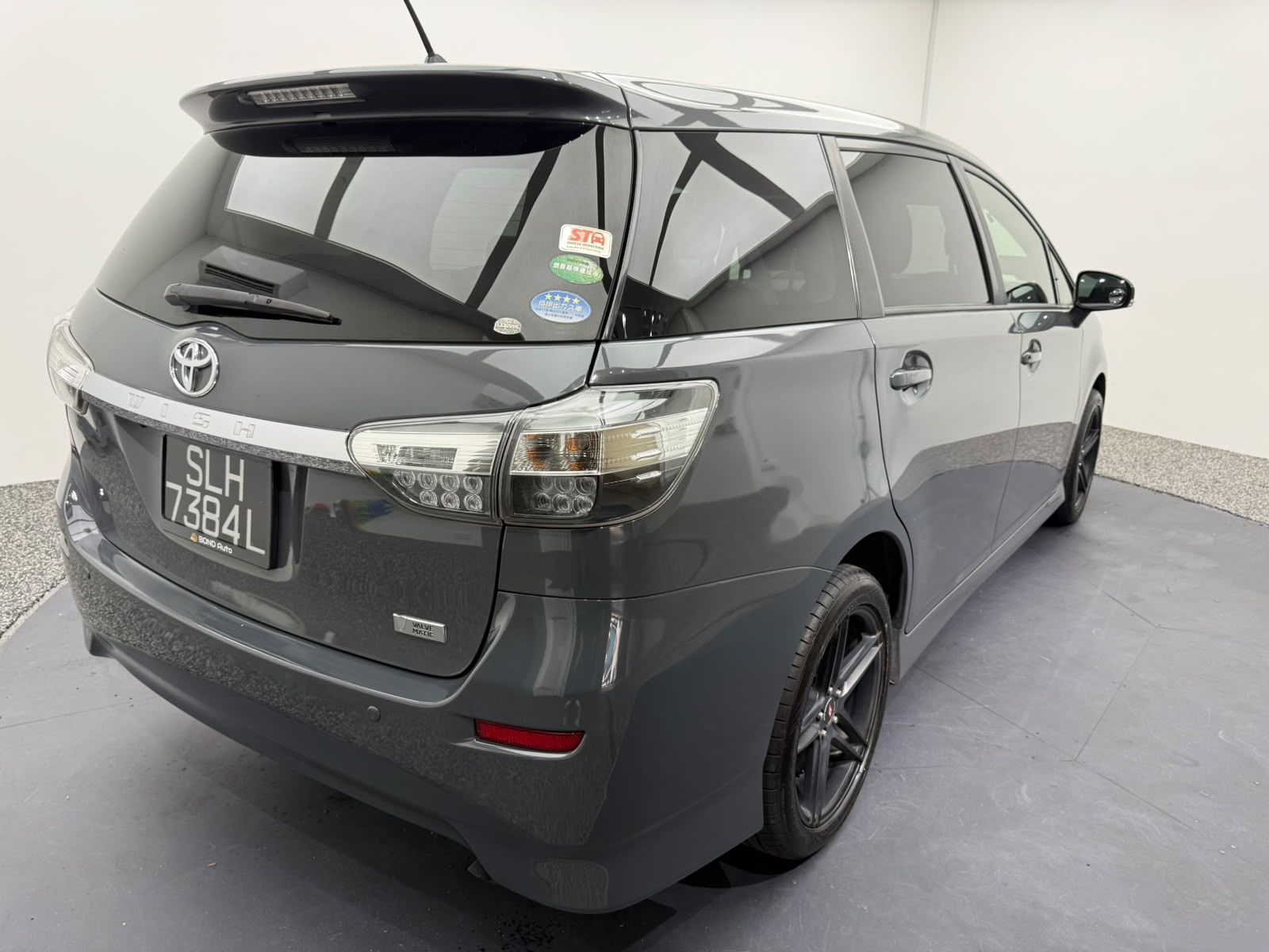 2016 Toyota Wish, photo 6