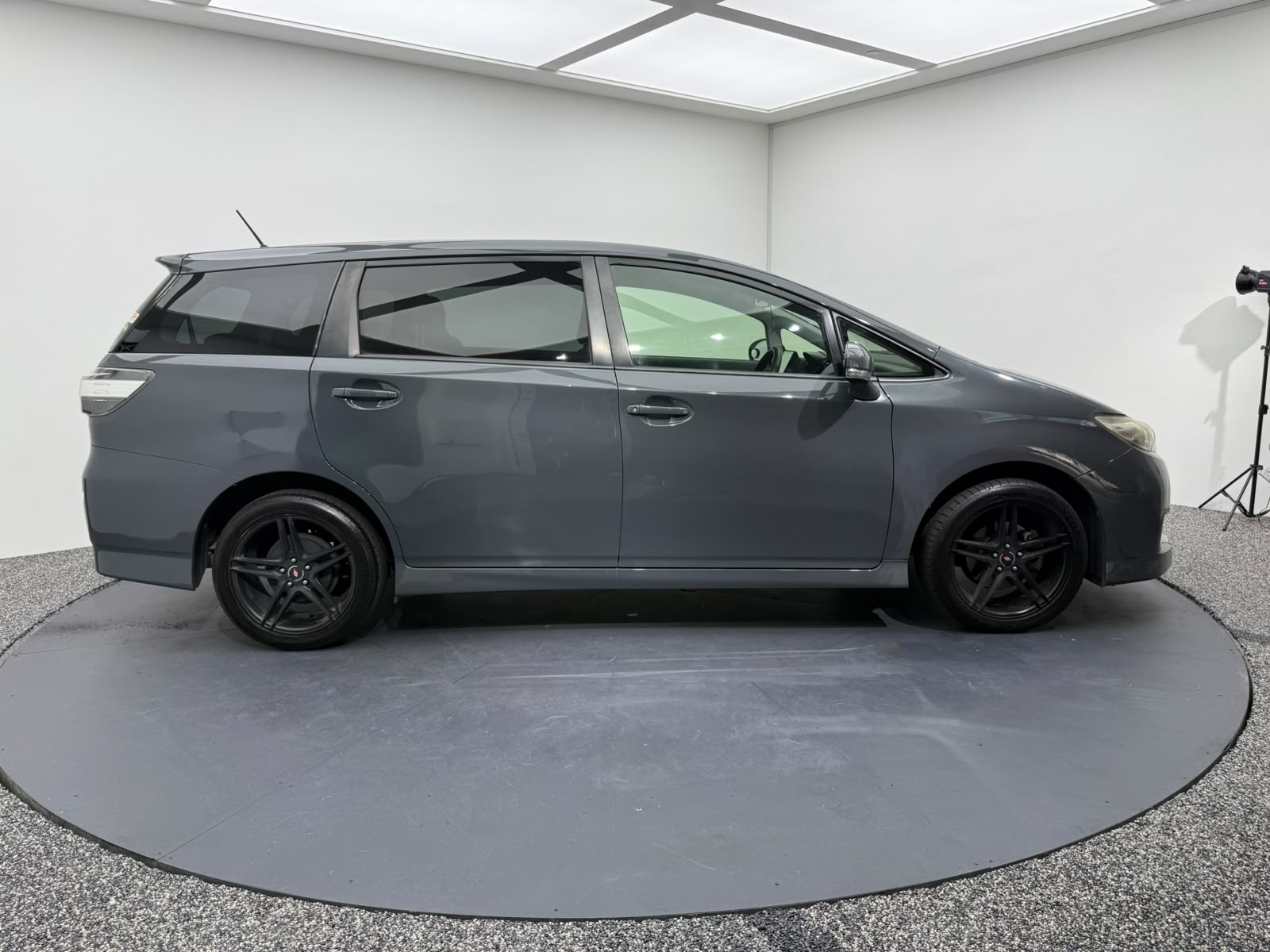 2016 Toyota Wish, photo 7
