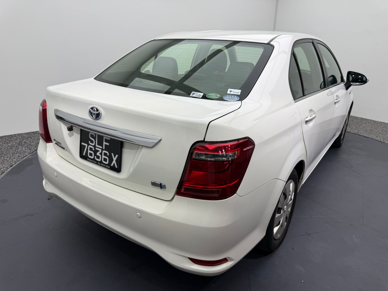 2016 Toyota Corolla Axio, photo 6