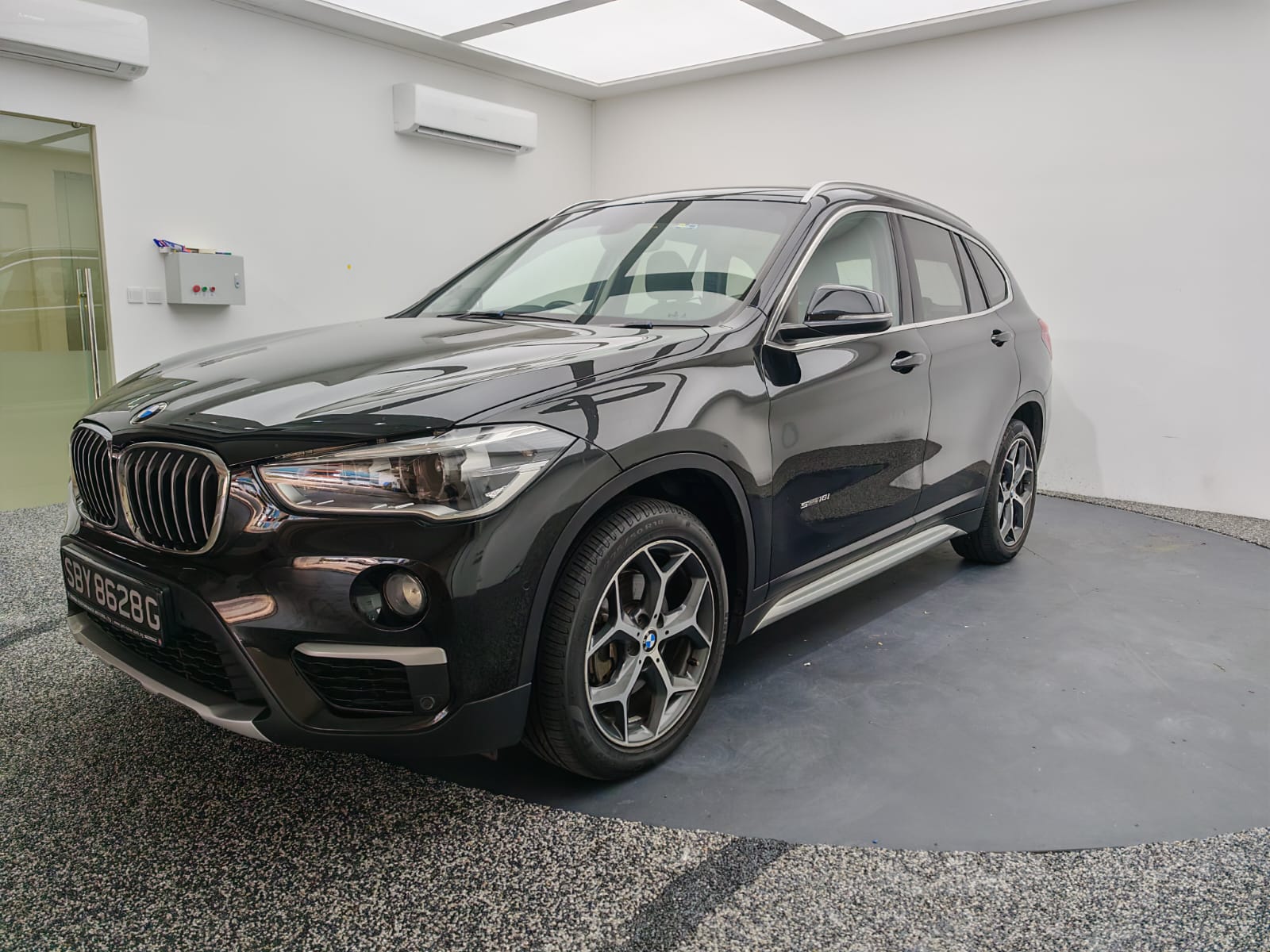 2016 BMW X1, photo 2