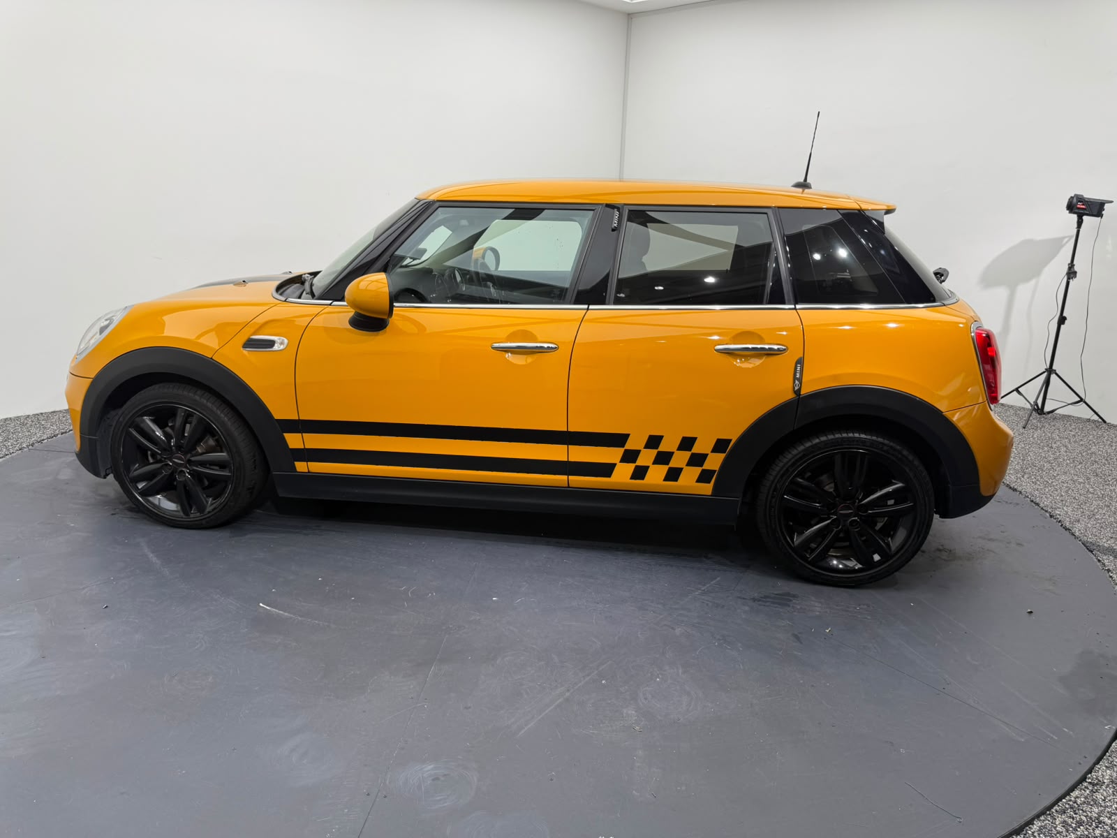 2016 Mini One, photo 3