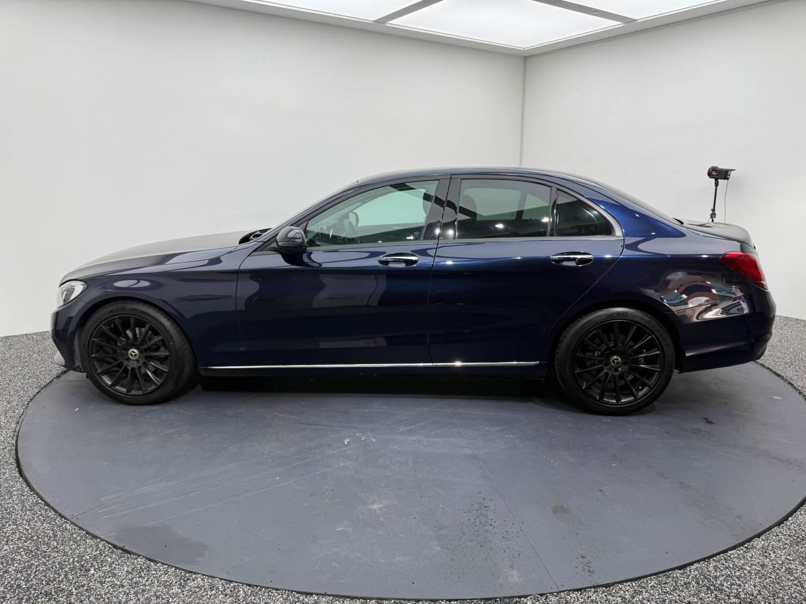 2016 Mercedes-Benz C180, photo 3
