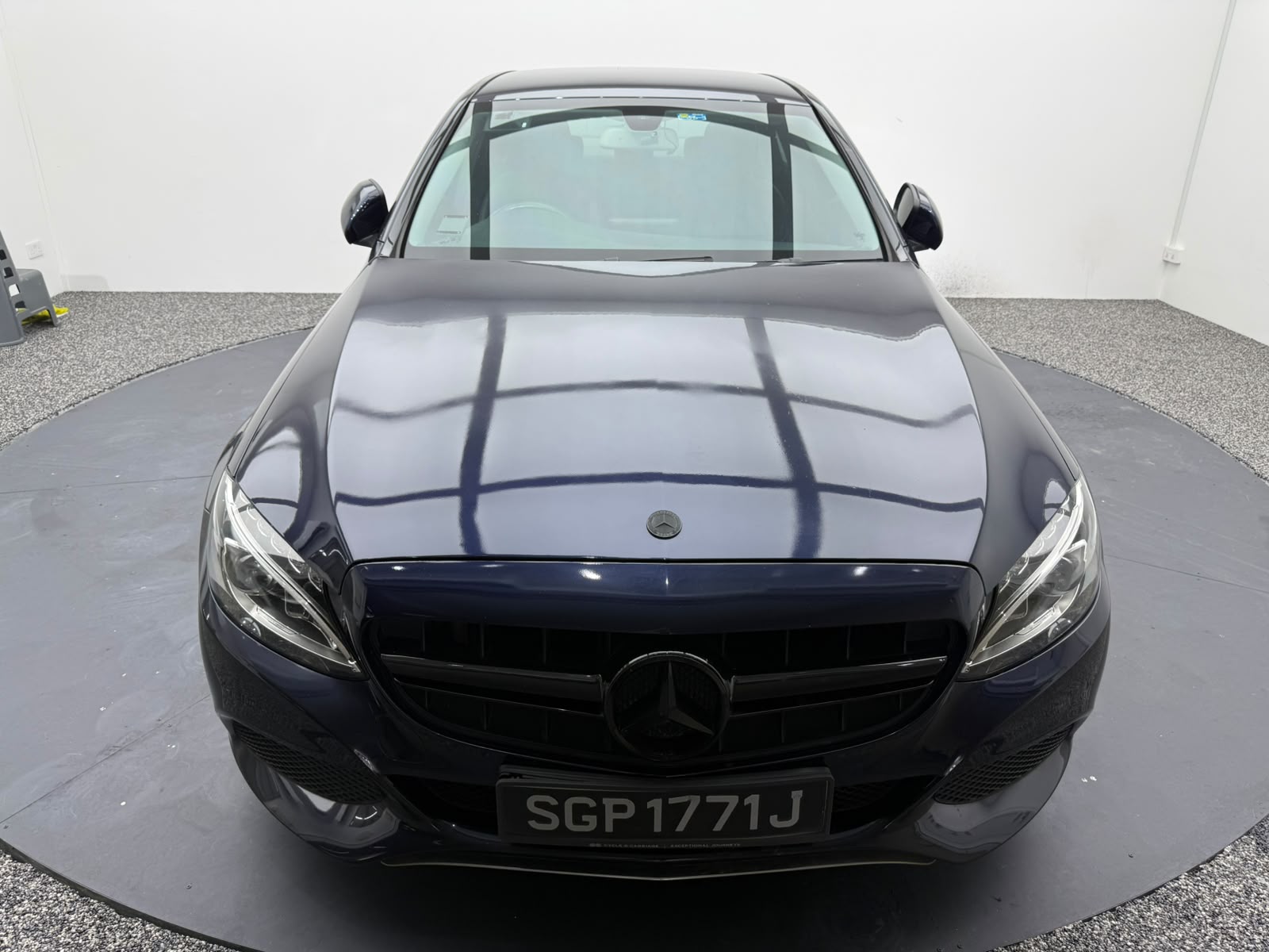 2016 Mercedes-Benz C180