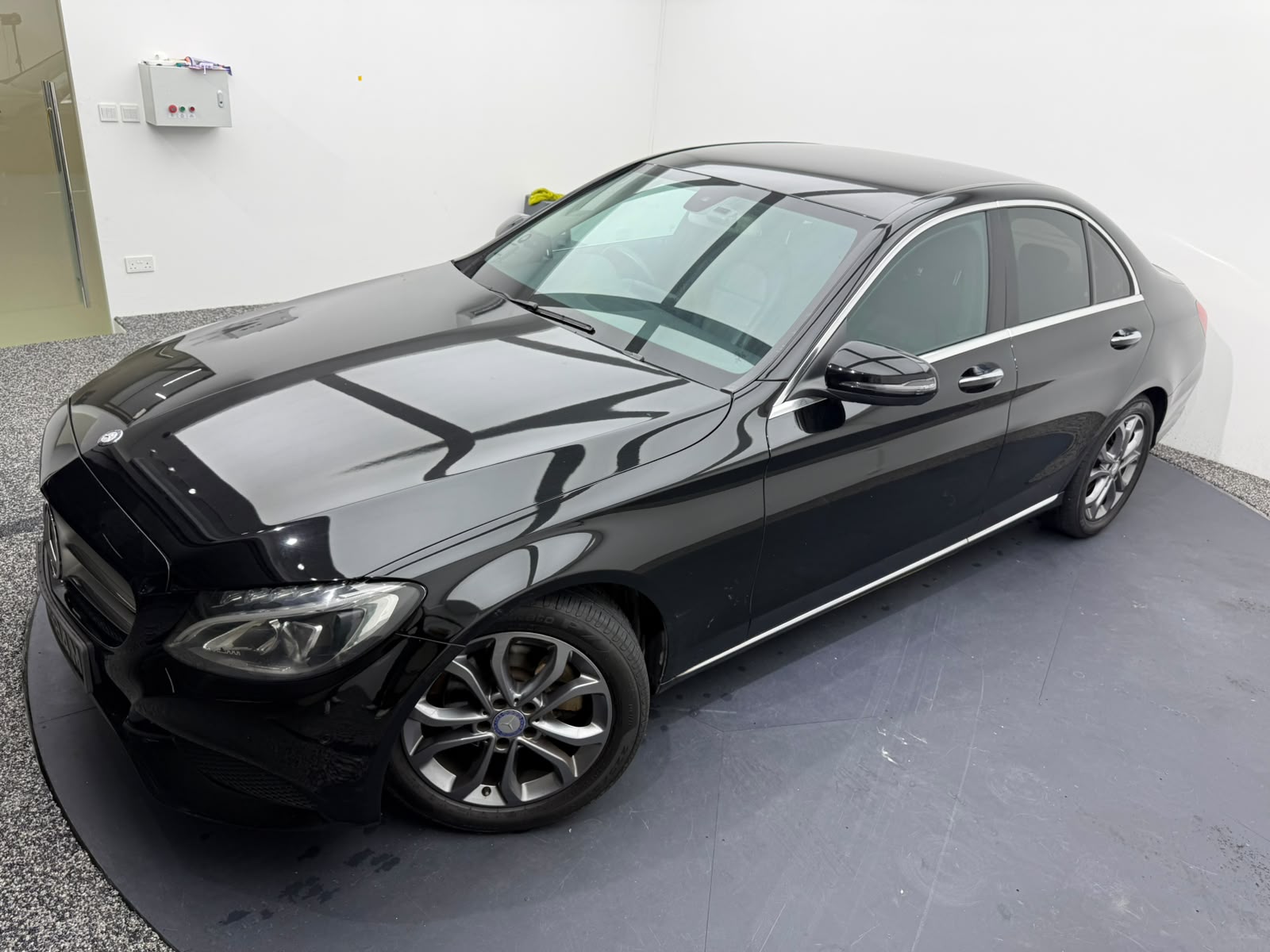 2016 Mercedes-Benz C180, photo 2