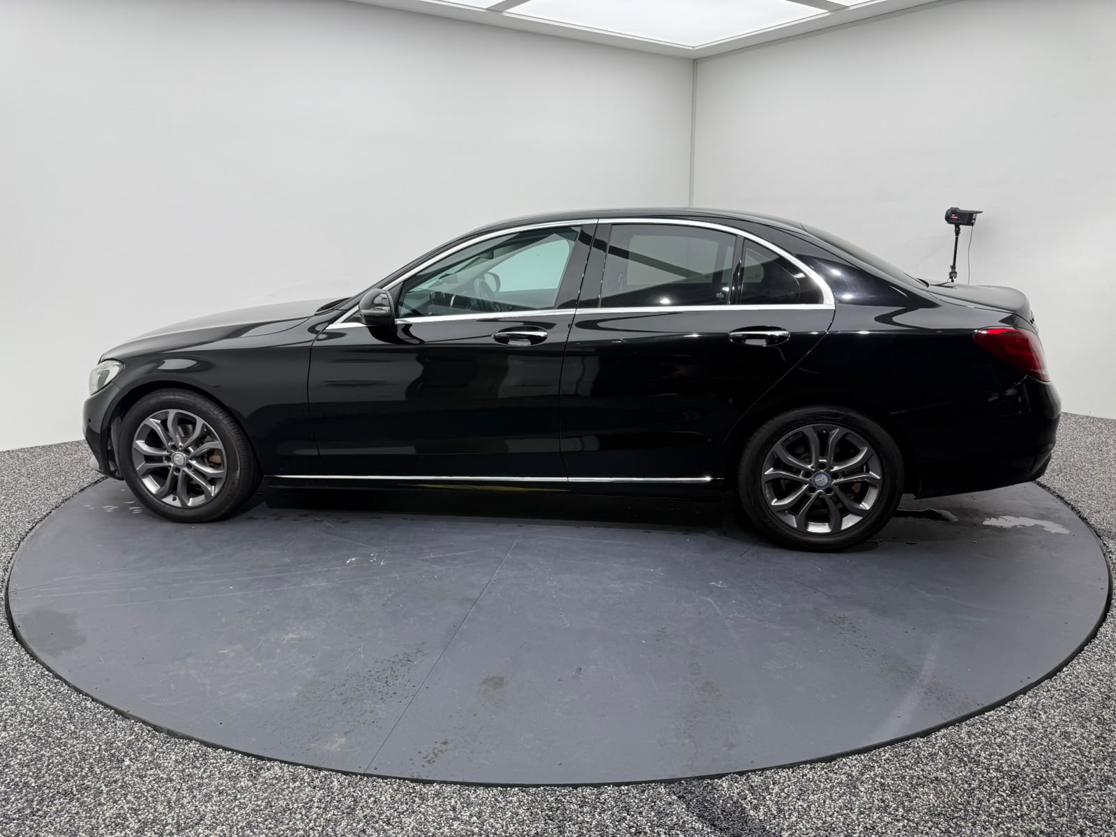 2016 Mercedes-Benz C180, photo 3
