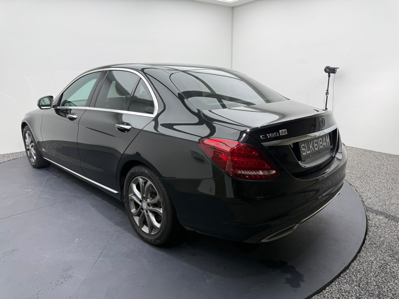2016 Mercedes-Benz C180, photo 4