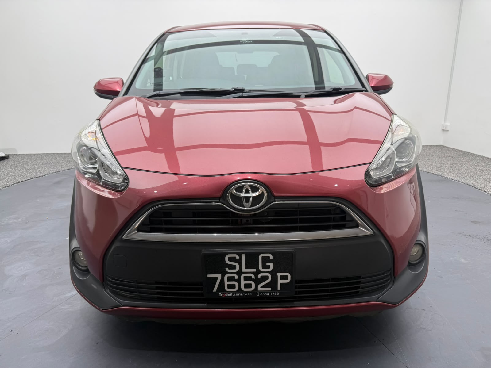 2016 Toyota Sienta