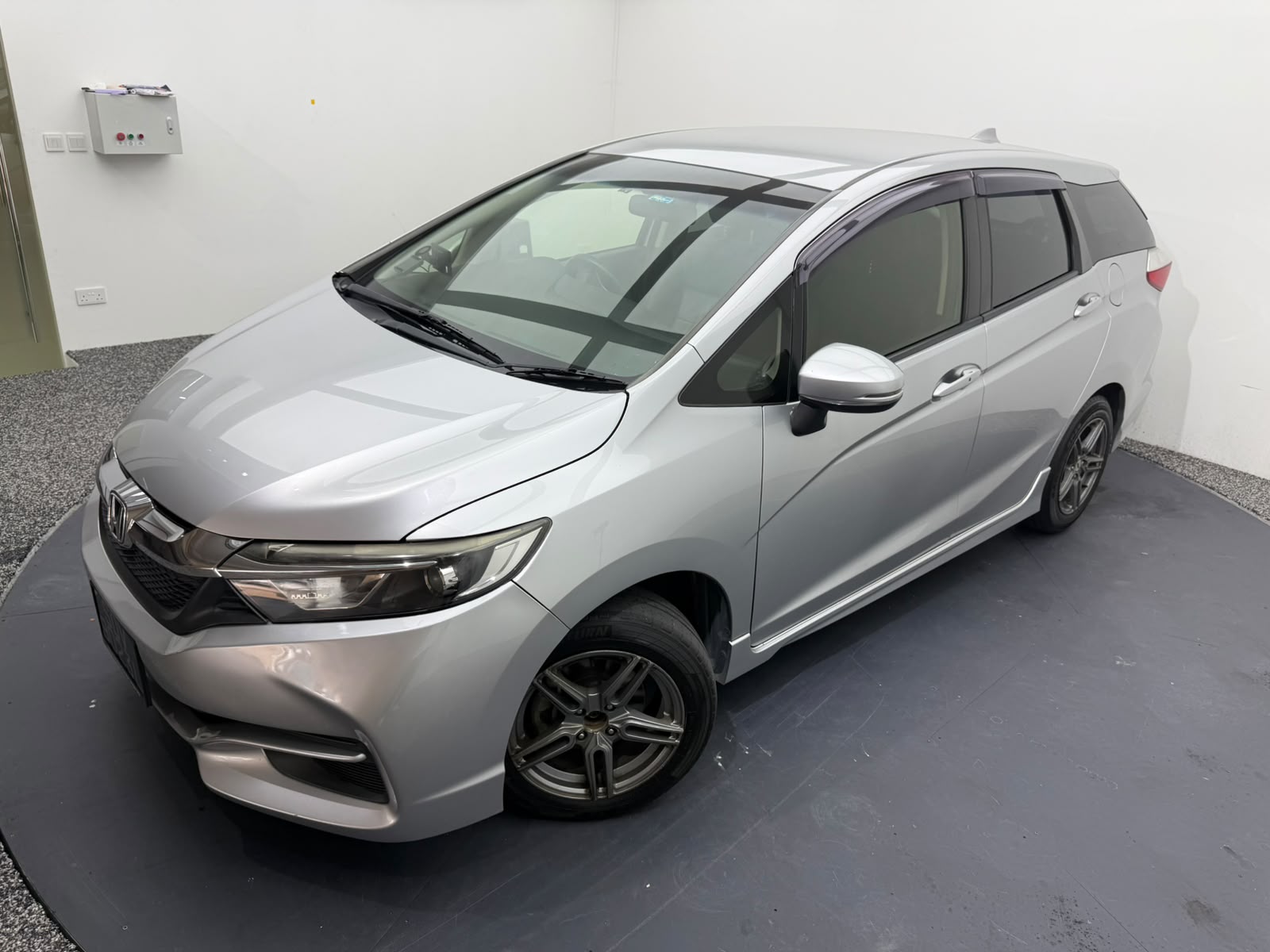 2016 Honda Shuttle, photo 2