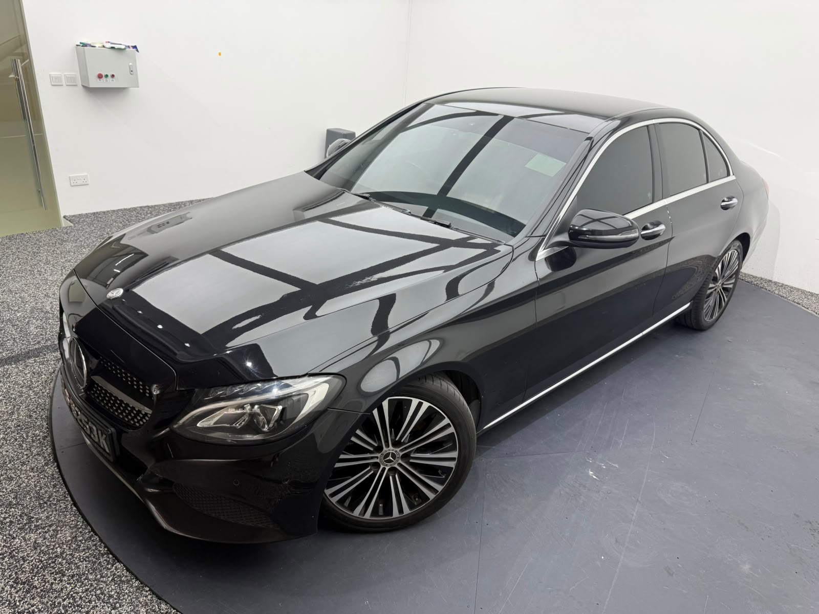 2016 Mercedes-Benz C180, photo 2