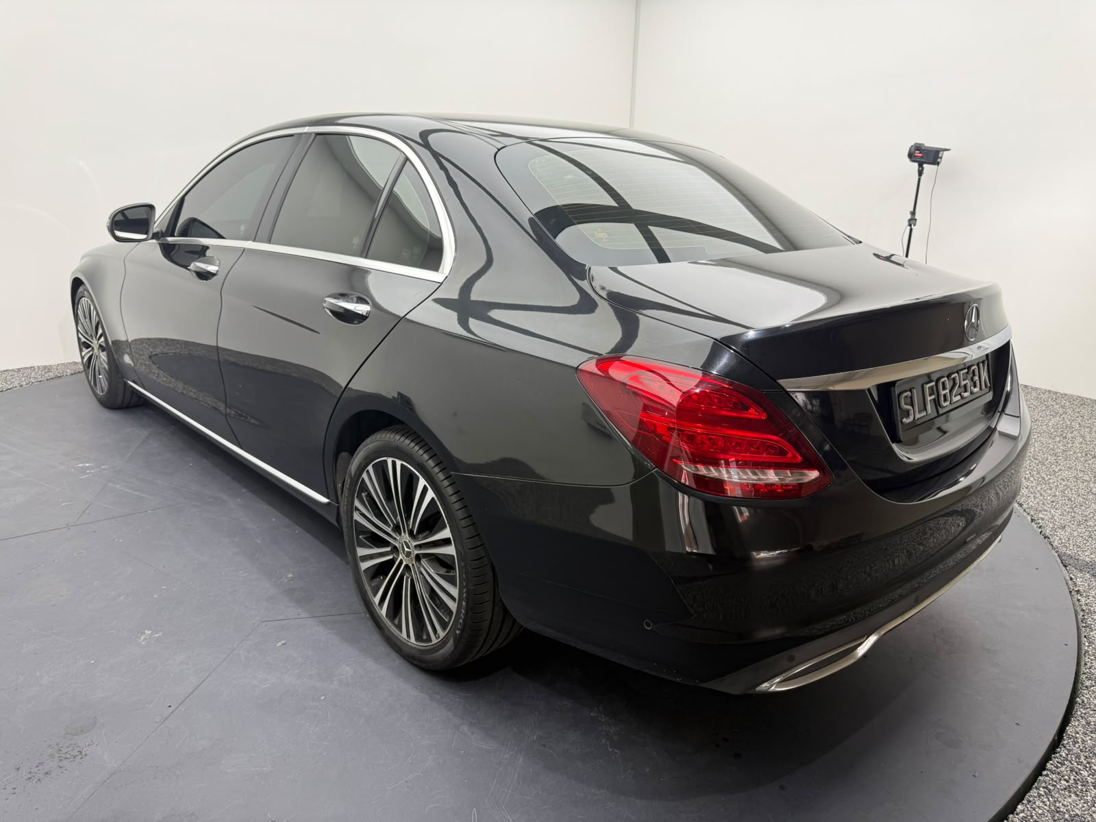2016 Mercedes-Benz C180, photo 4