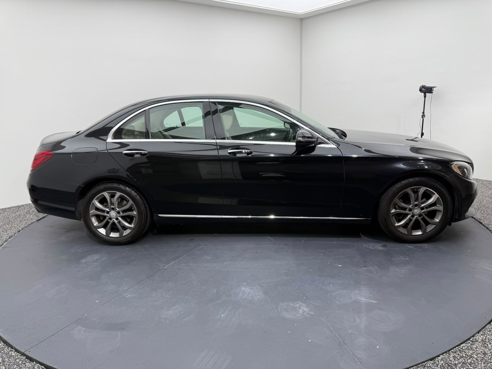 2016 Mercedes-Benz C180, photo 8