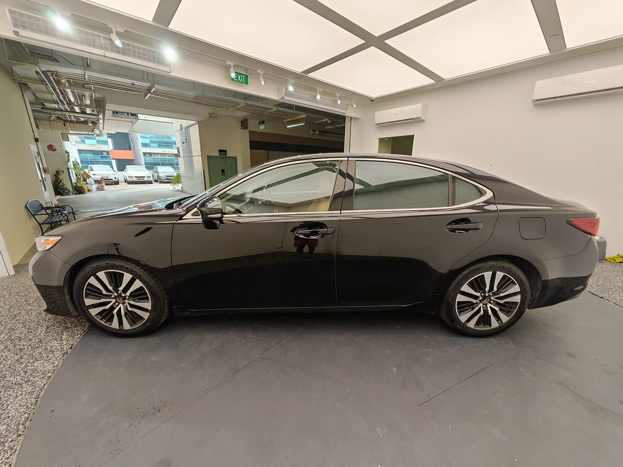 2015 Lexus ES250, photo 3