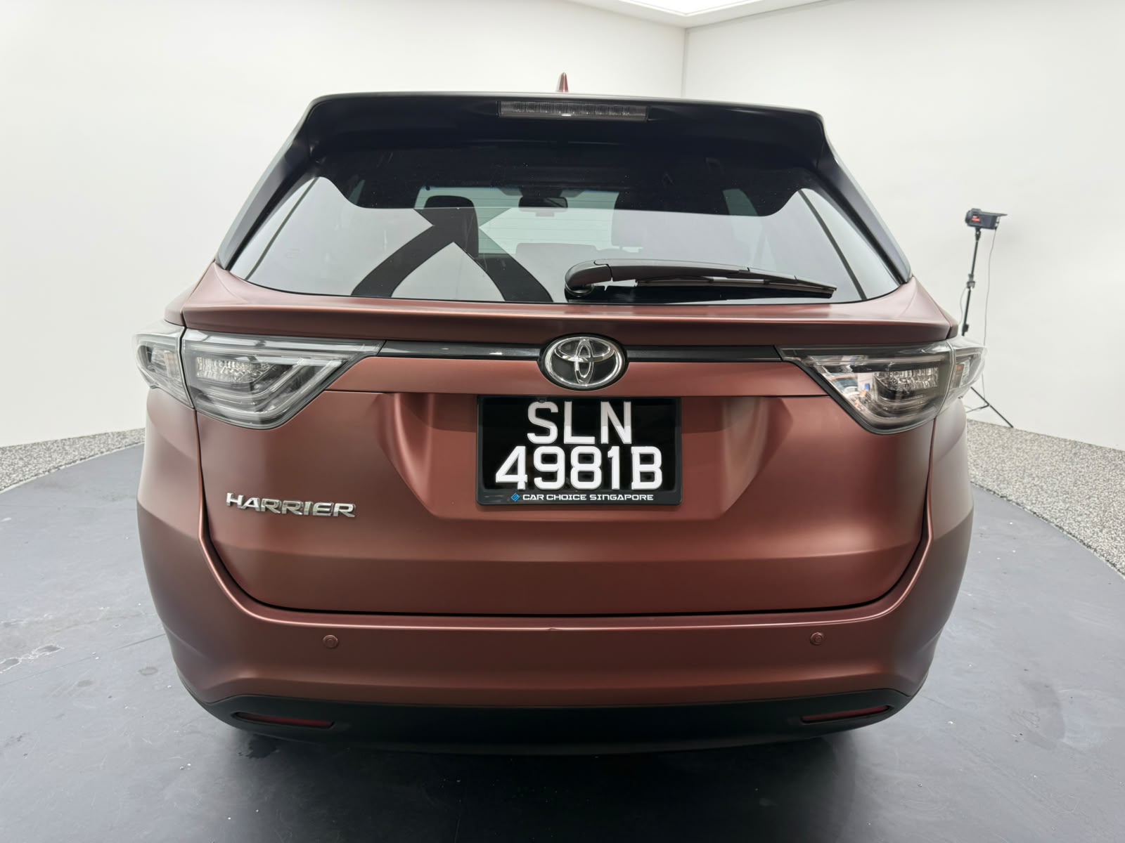 2016 Toyota Harrier, photo 5
