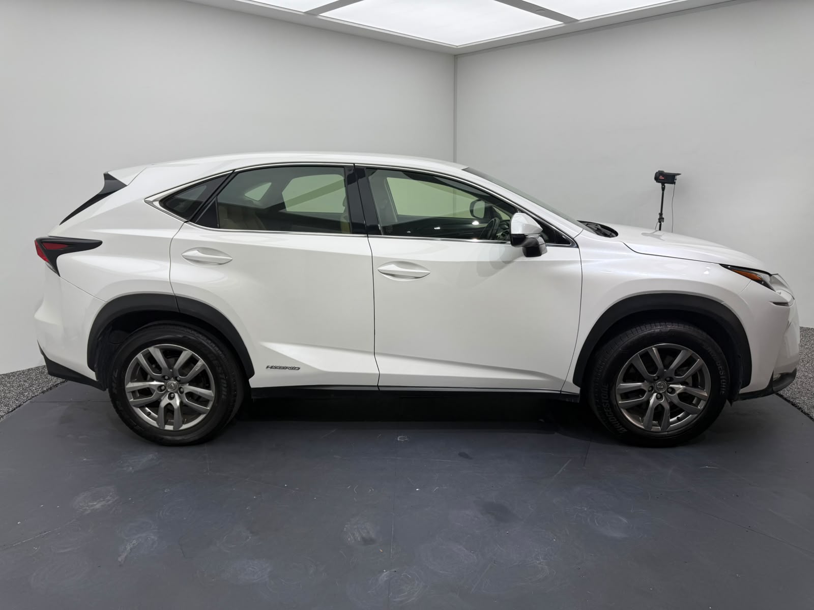 2016 Lexus NX300H, photo 7