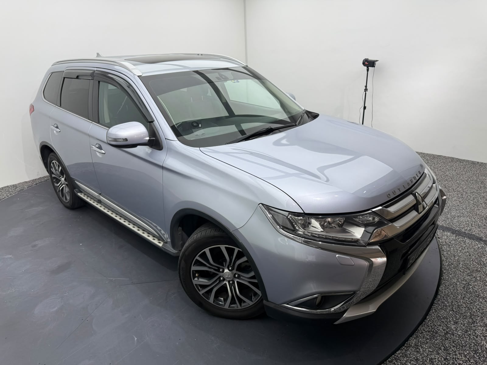 2016 Mitsubishi Outlander, photo 8