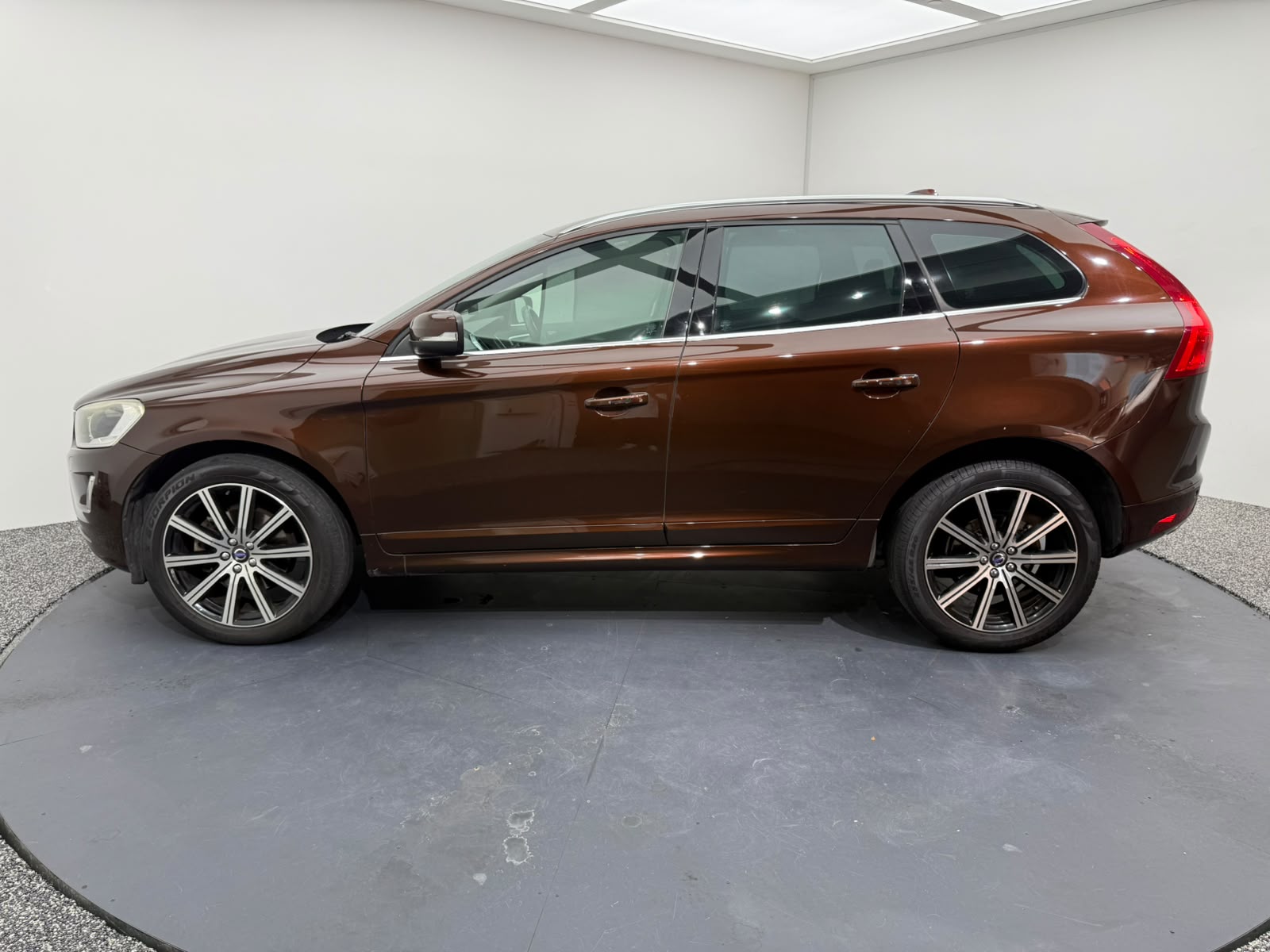 2017 Volvo XC60, photo 3