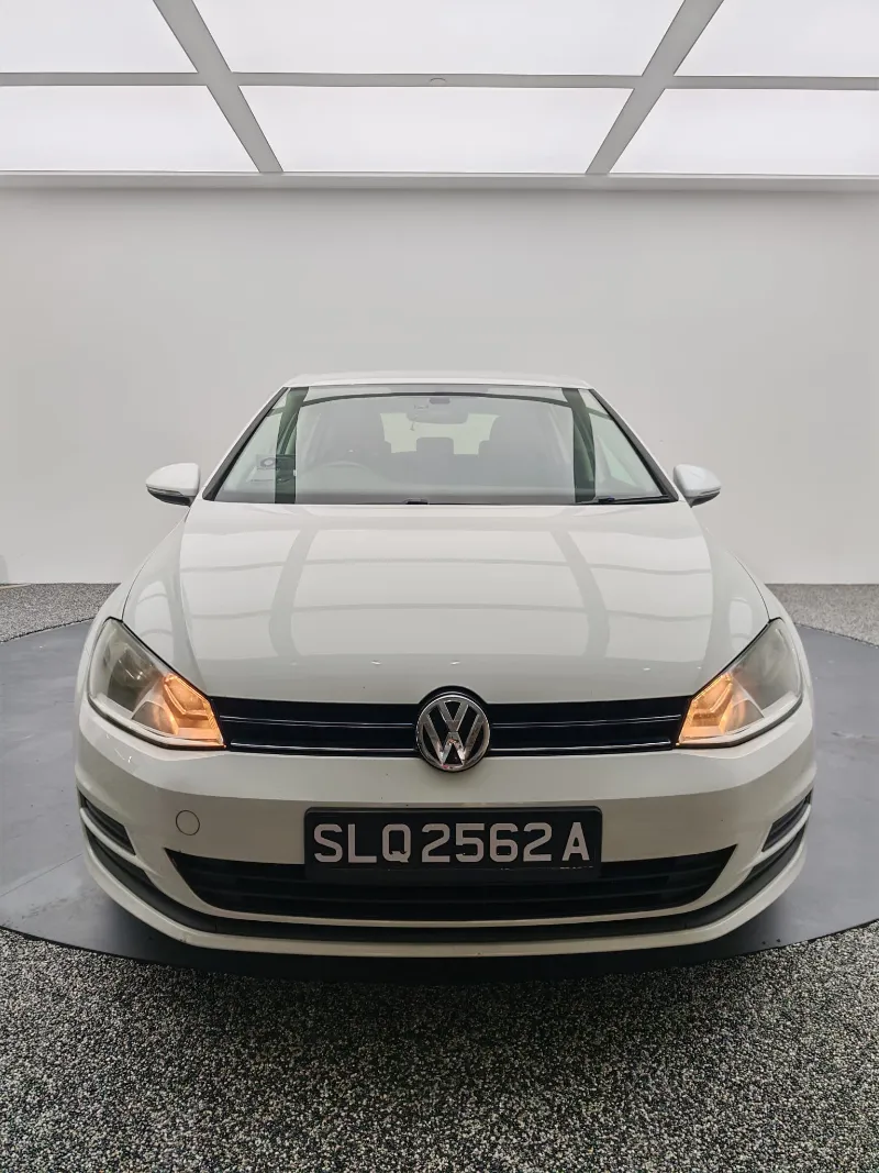 2016 Volkswagen Golf